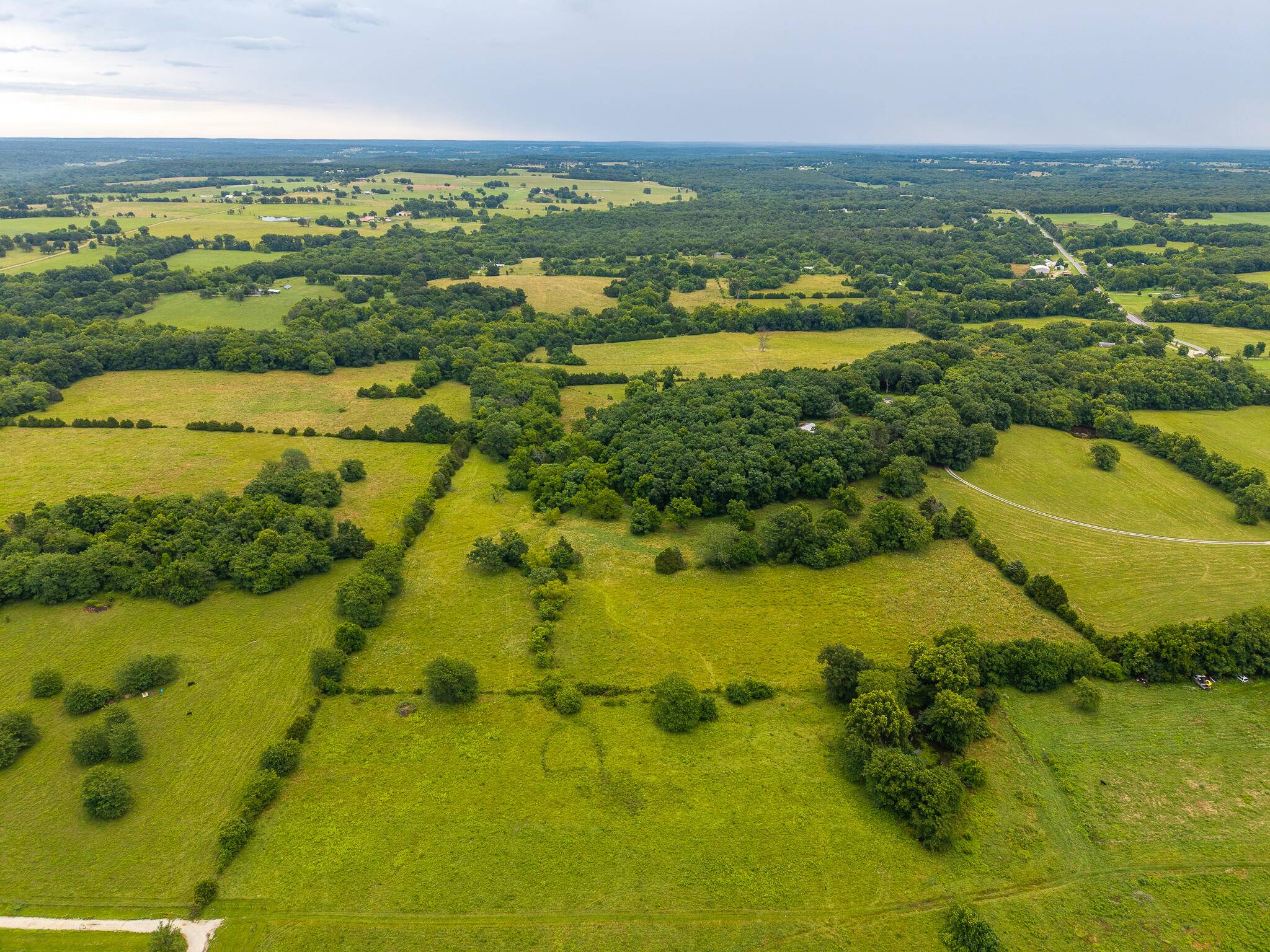 11 State Highway 32, Stockton, MO 65785