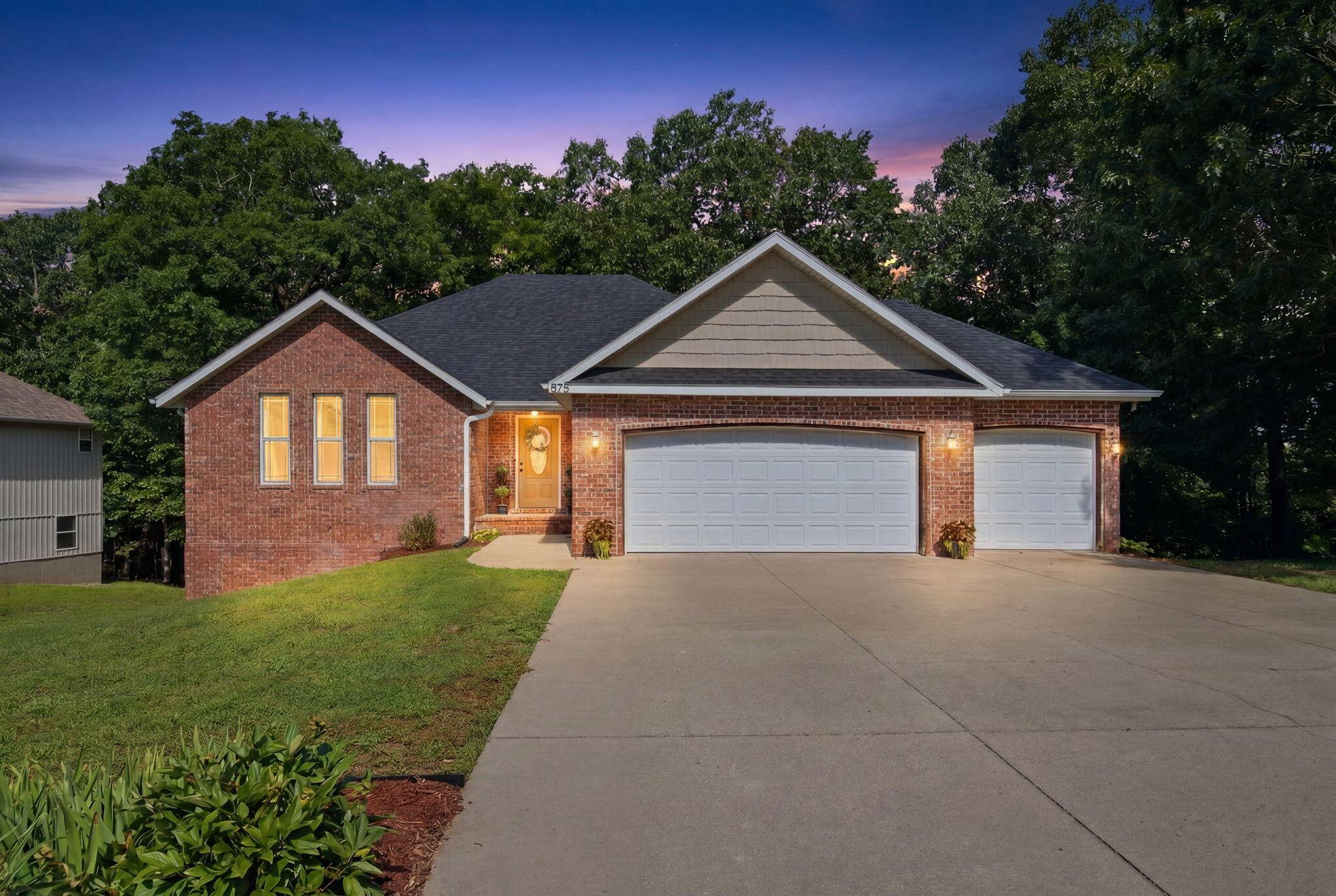 875 Emory Creek BLVD, Branson, MO 65616