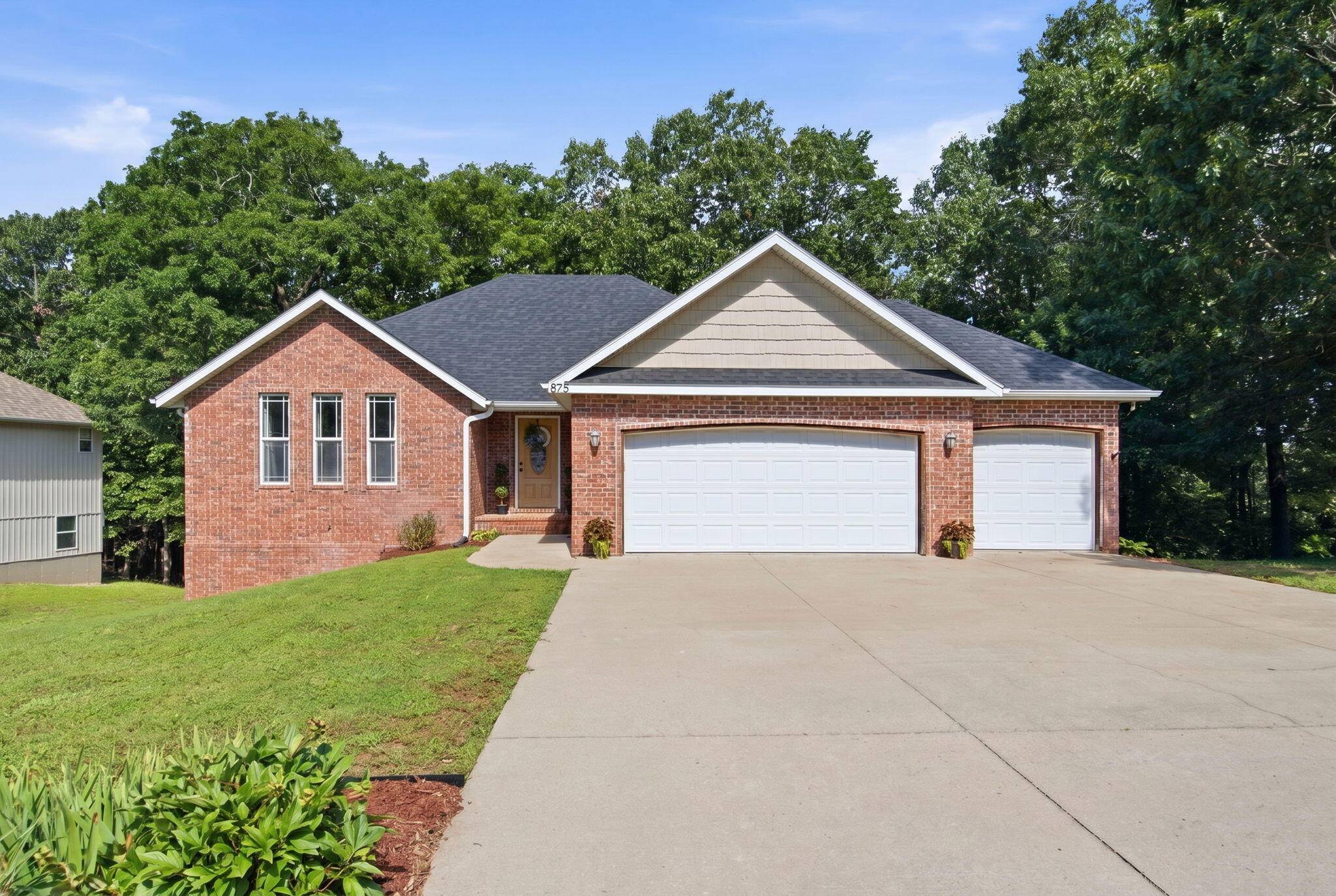 875 Emory Creek BLVD, Branson, MO 65616