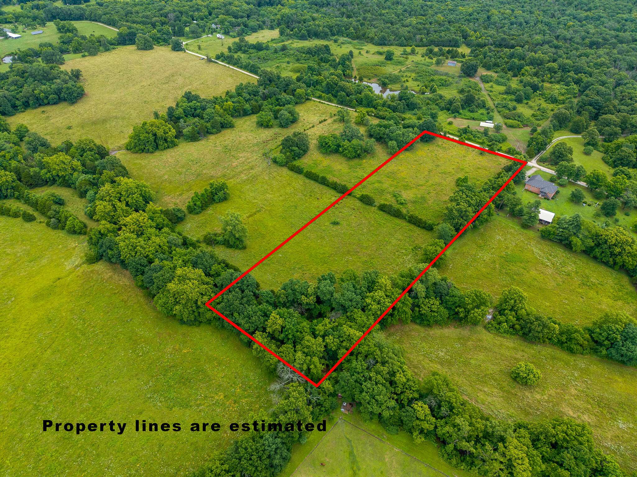 19 State Highway 32, Stockton, MO 65785