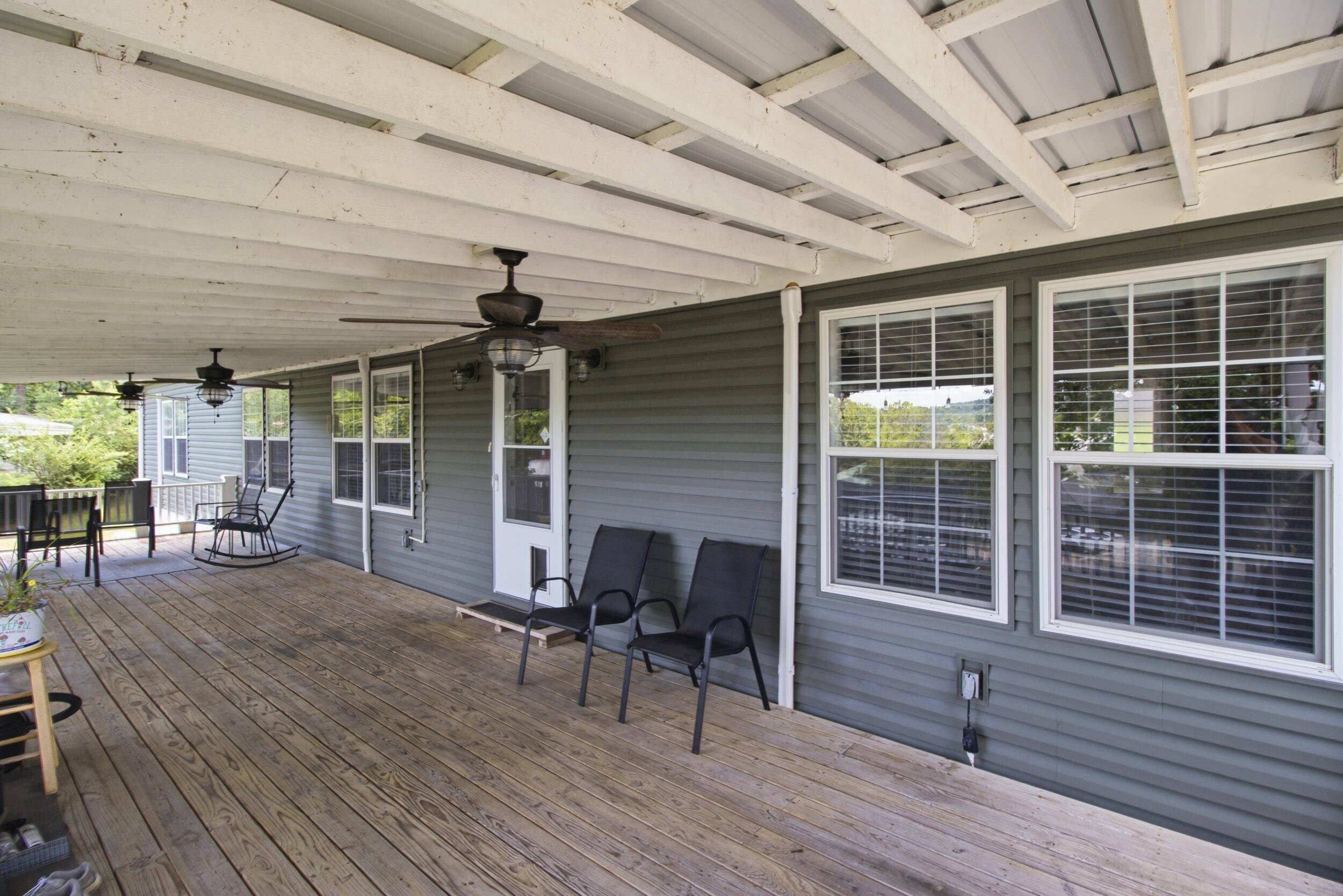 66 Cristin LN, Galena, MO 65656