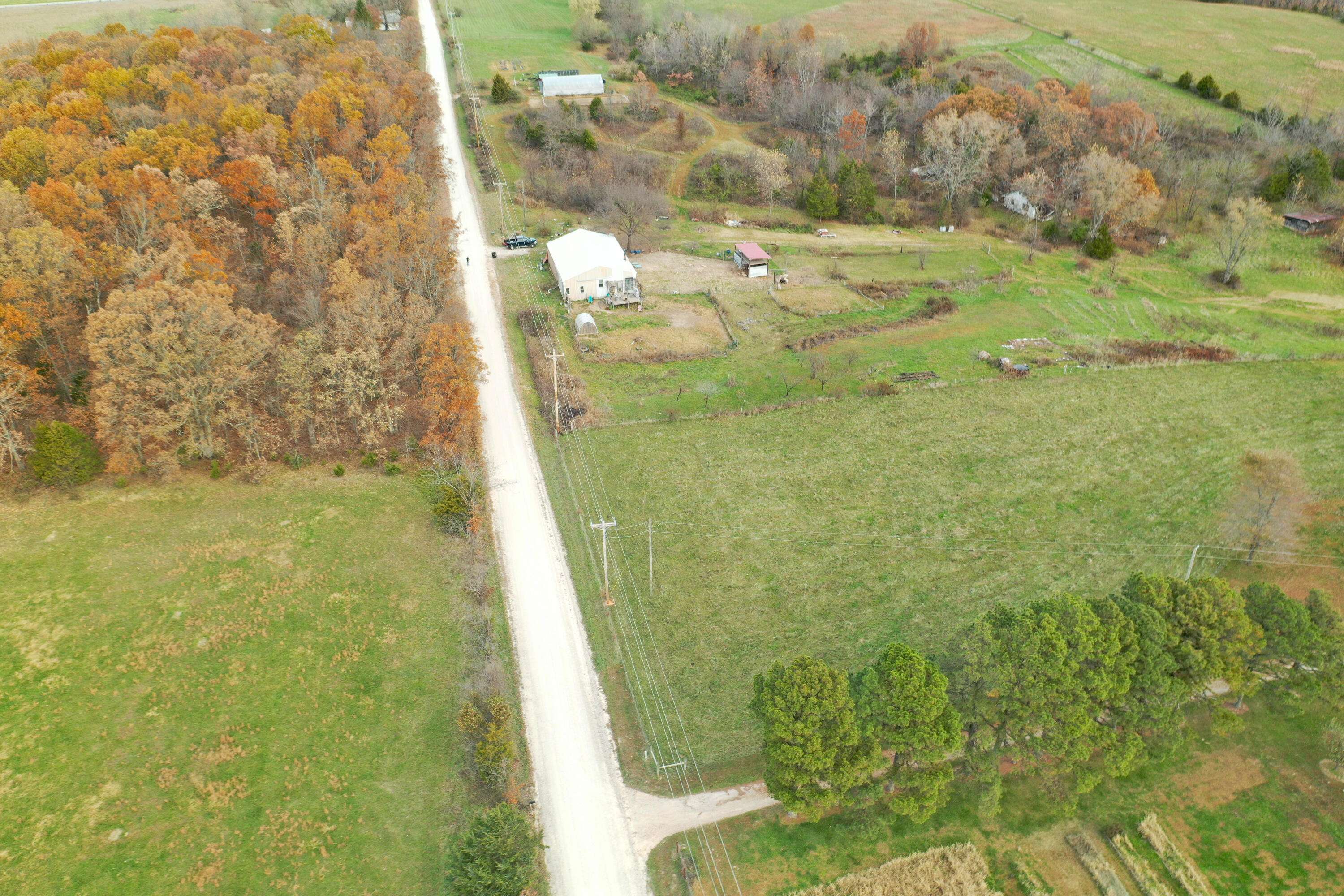 3400 S Elm RD, Marshfield, MO 65706