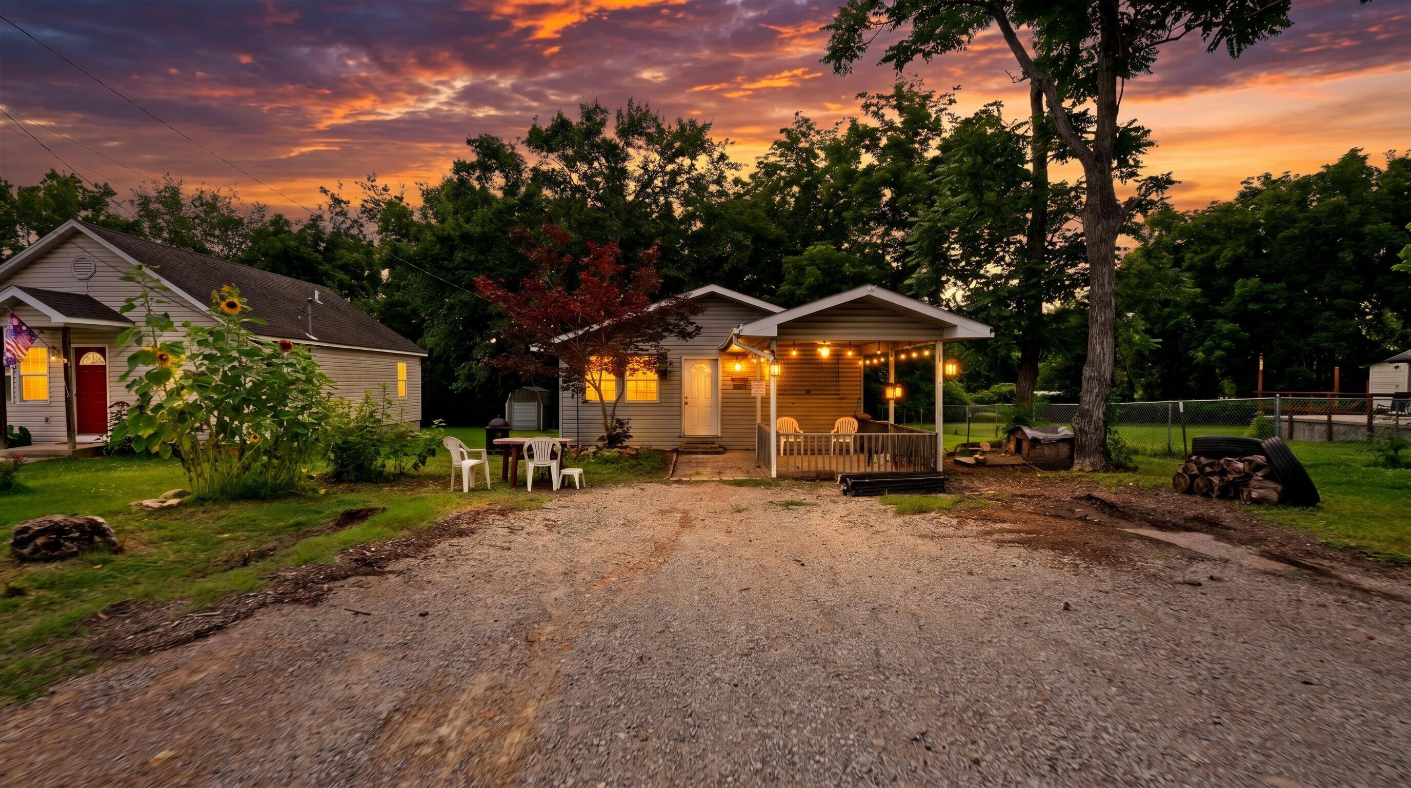 800 Waverly RD, Mountain Home, AR 72653