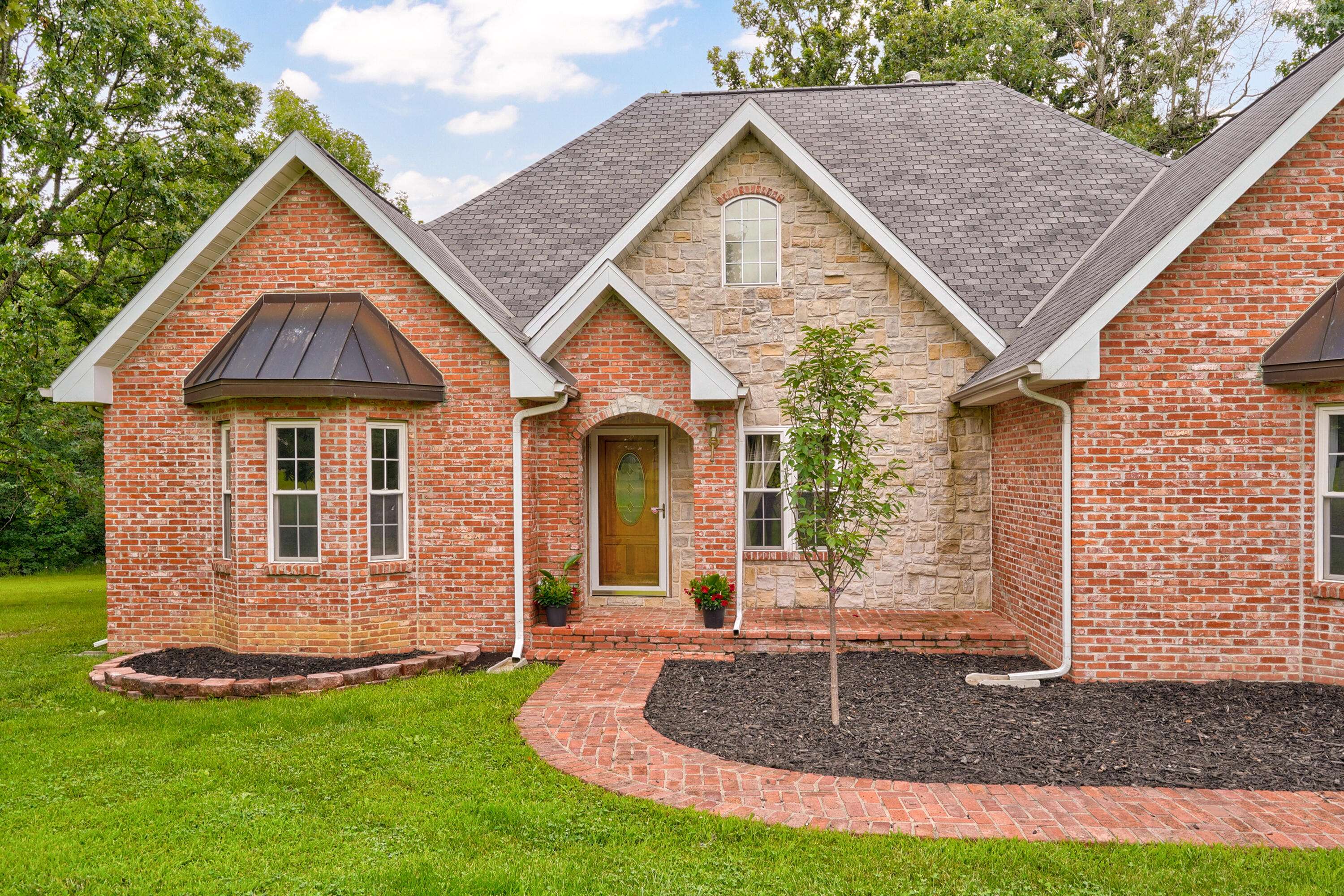 34 Englewood LN, Buffalo, MO 65622