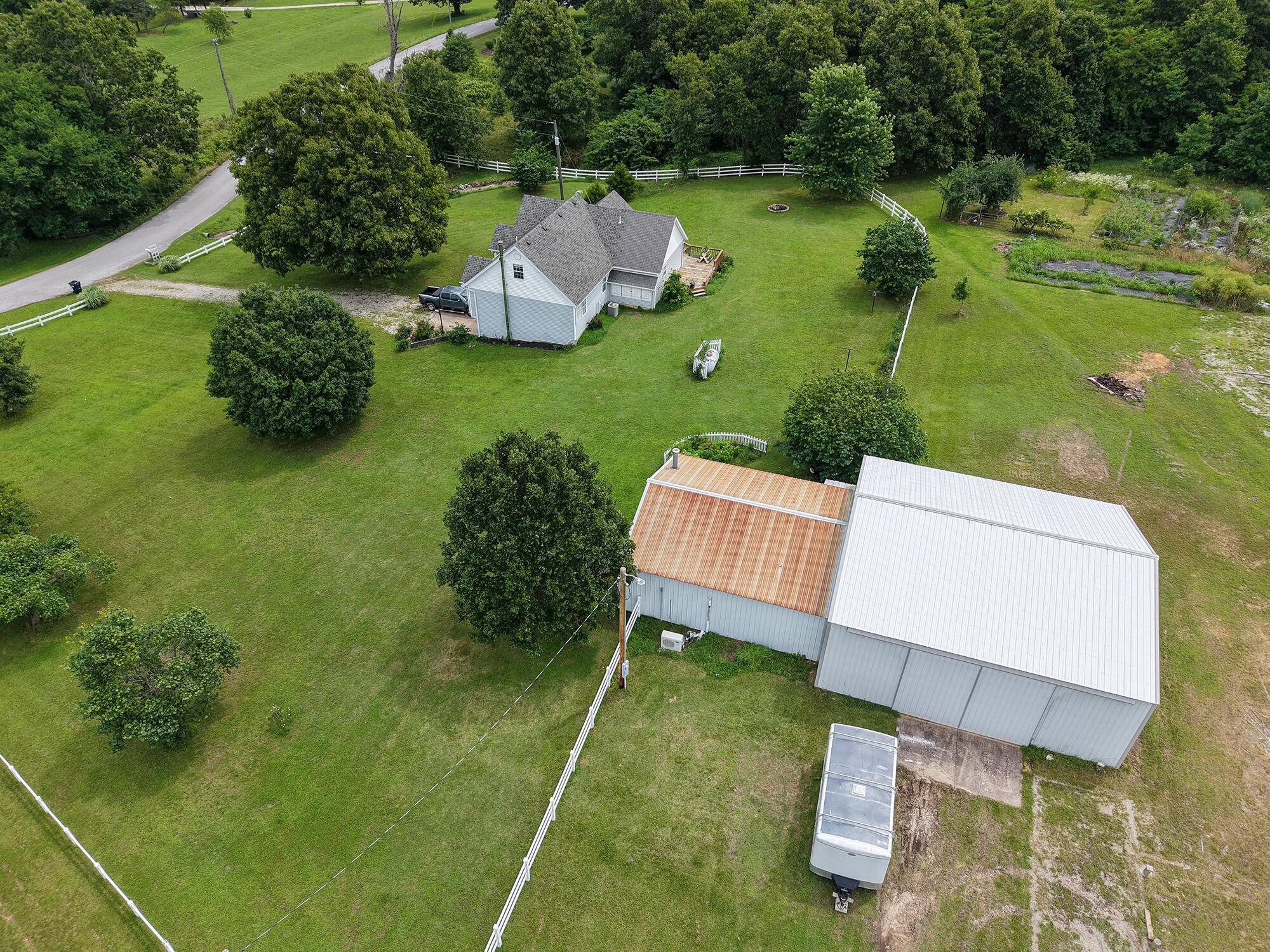 306 Spring Valley, Marshfield, MO 65706