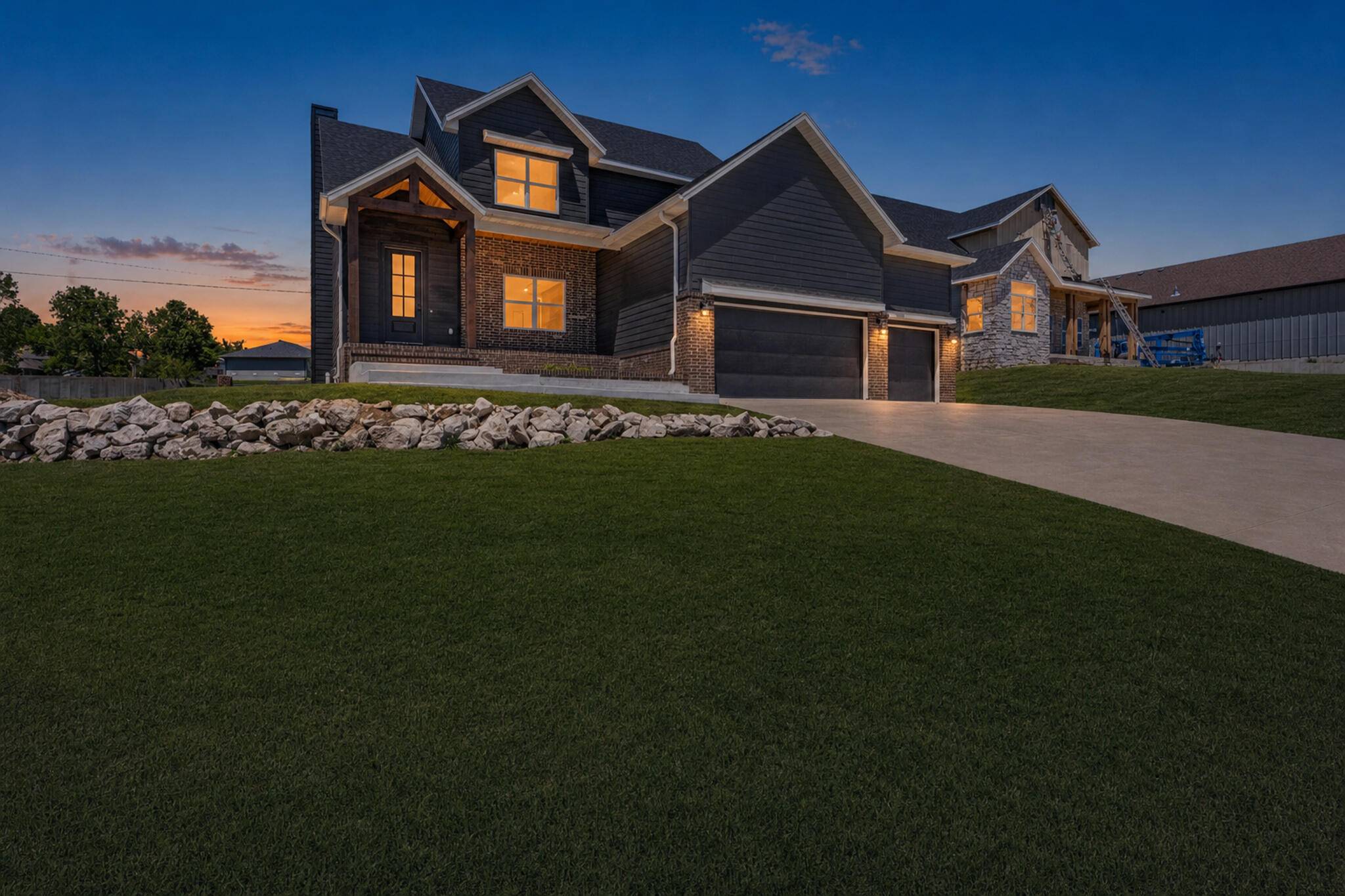 2051 E Will St., Republic, MO 65738