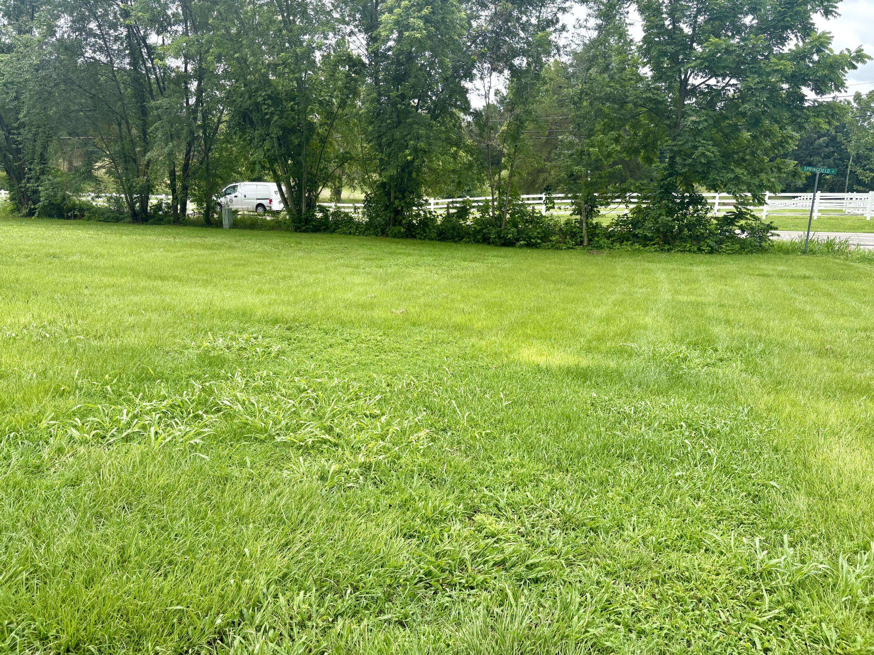 108 Gymnasium ST, Everton, MO 65646