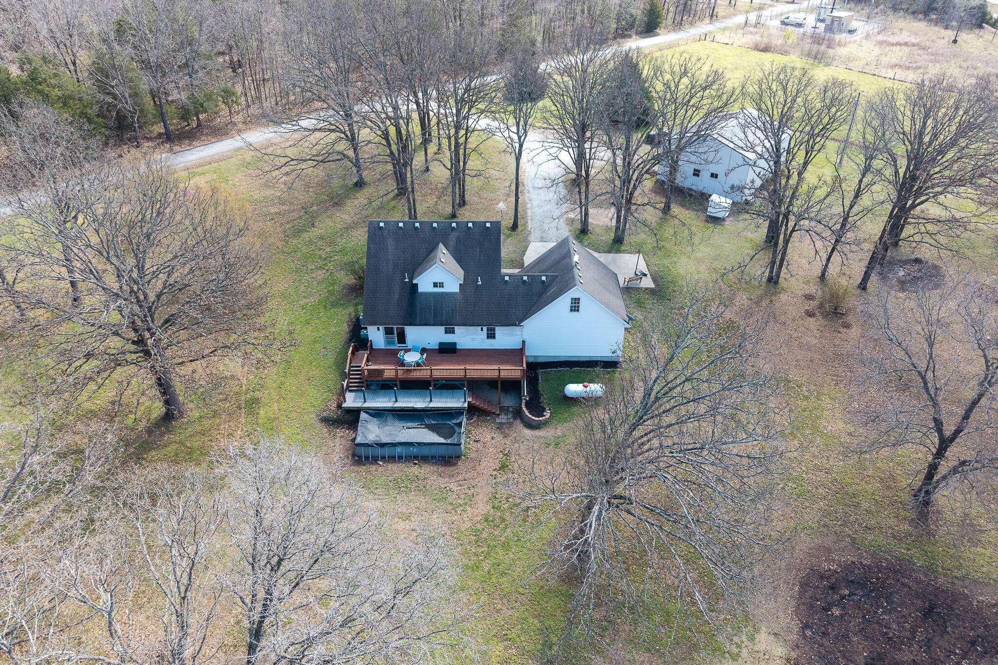 3343 S 30th RD, Humansville, MO 65674