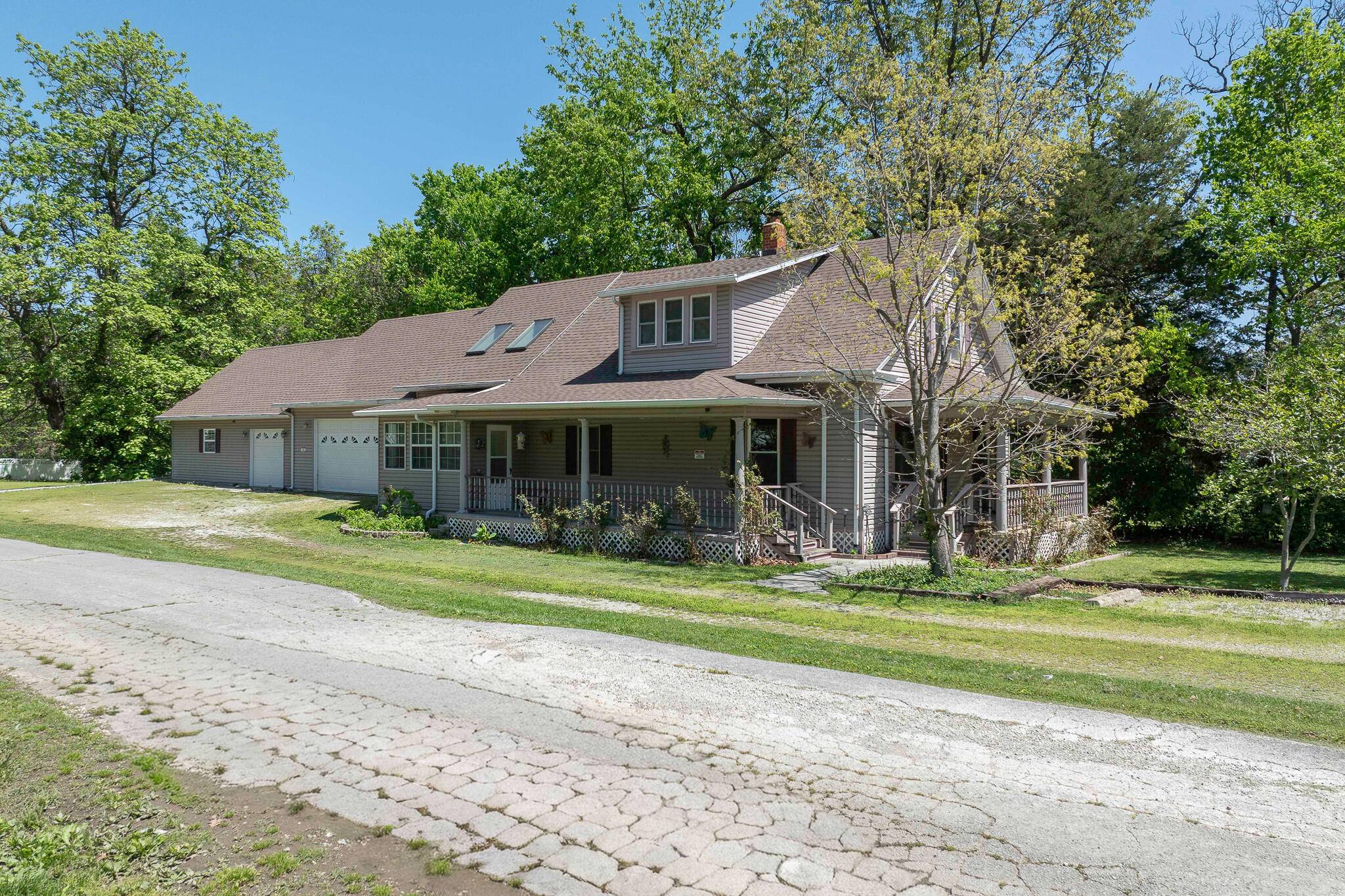 537 W Talmage ST, Springfield, MO 65803