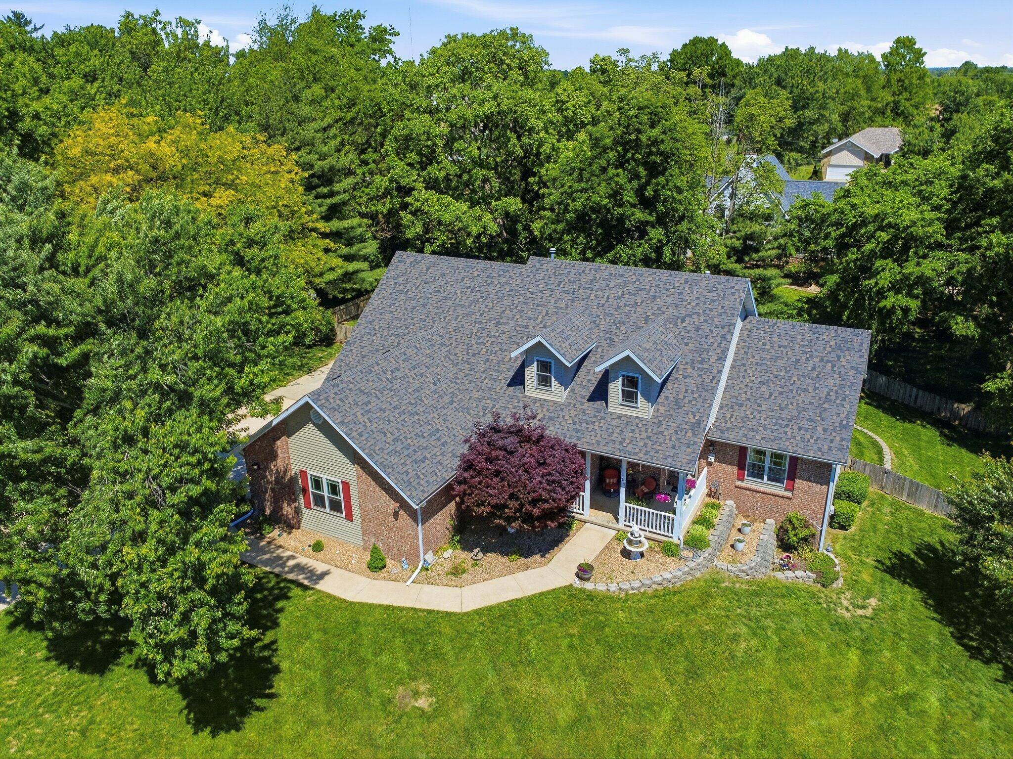 1109 Glen Oaks DR, Nixa, MO 65714