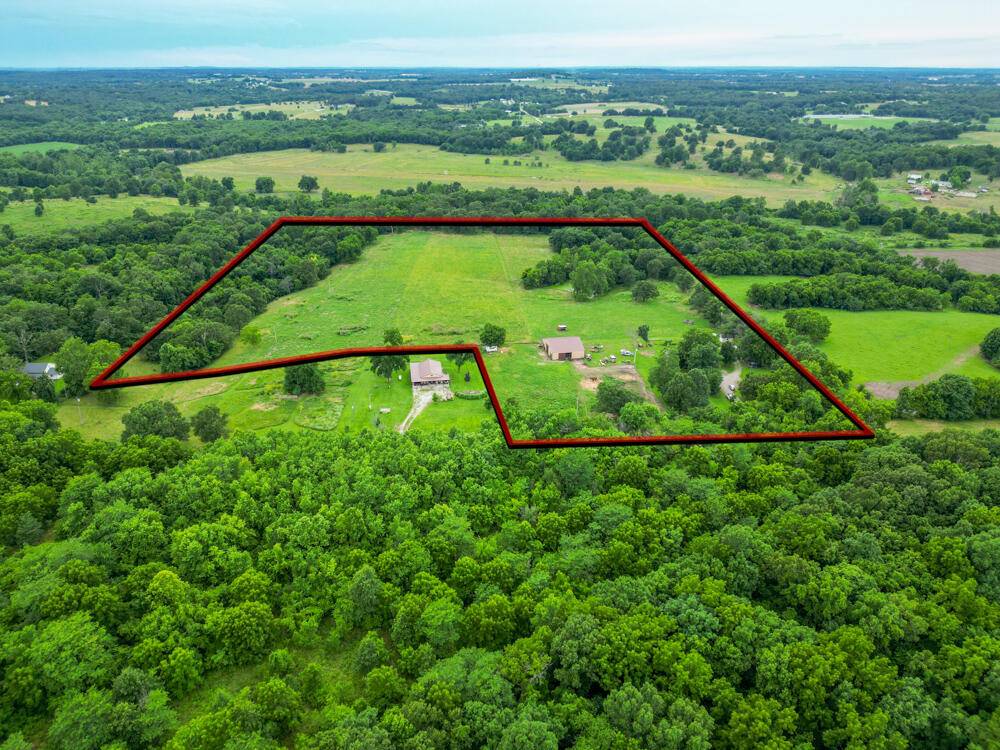 235 Springfield RD, Buffalo, MO 65622