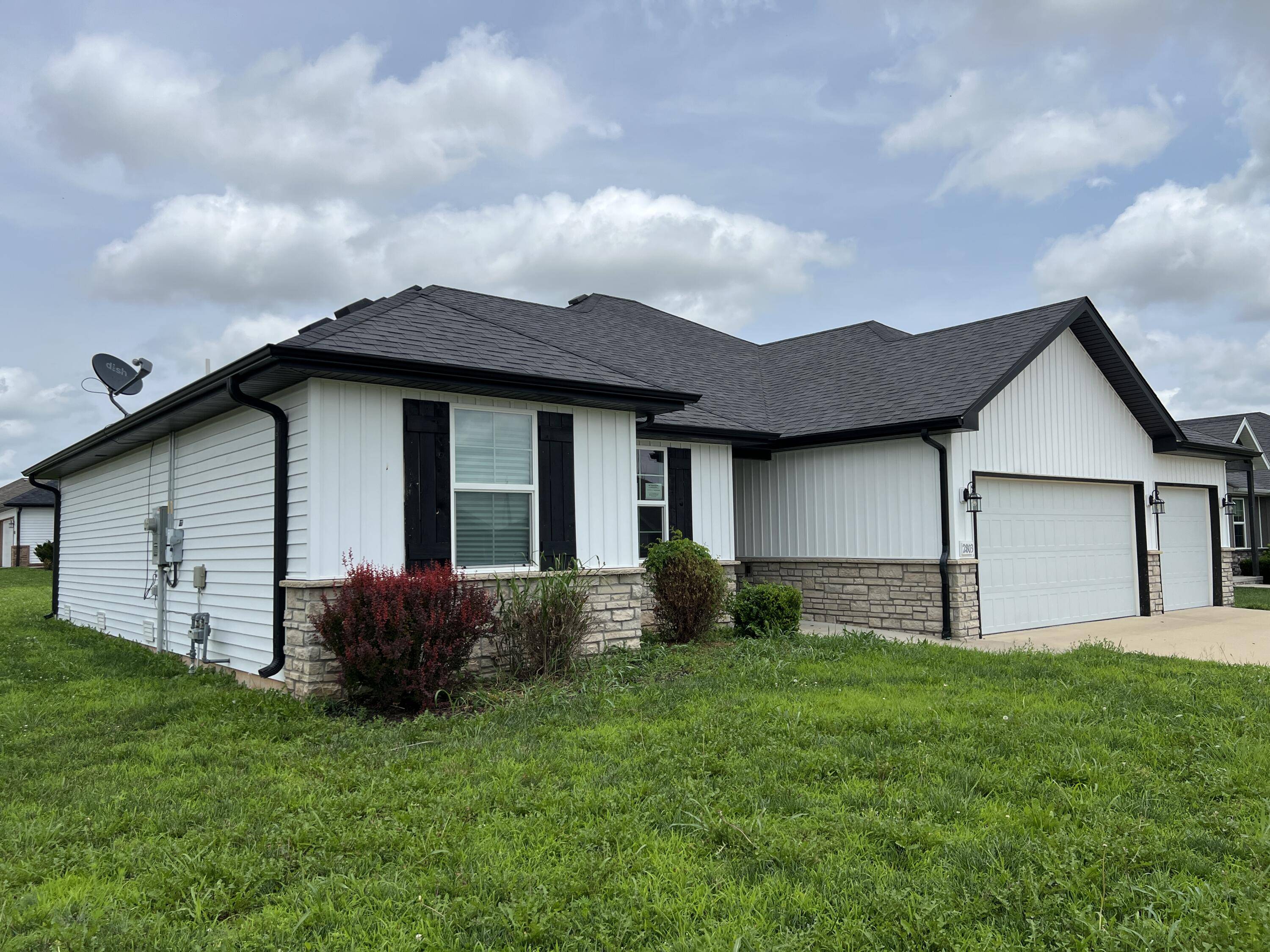 2803 E Auburn Hills ST, Republic, MO 65738