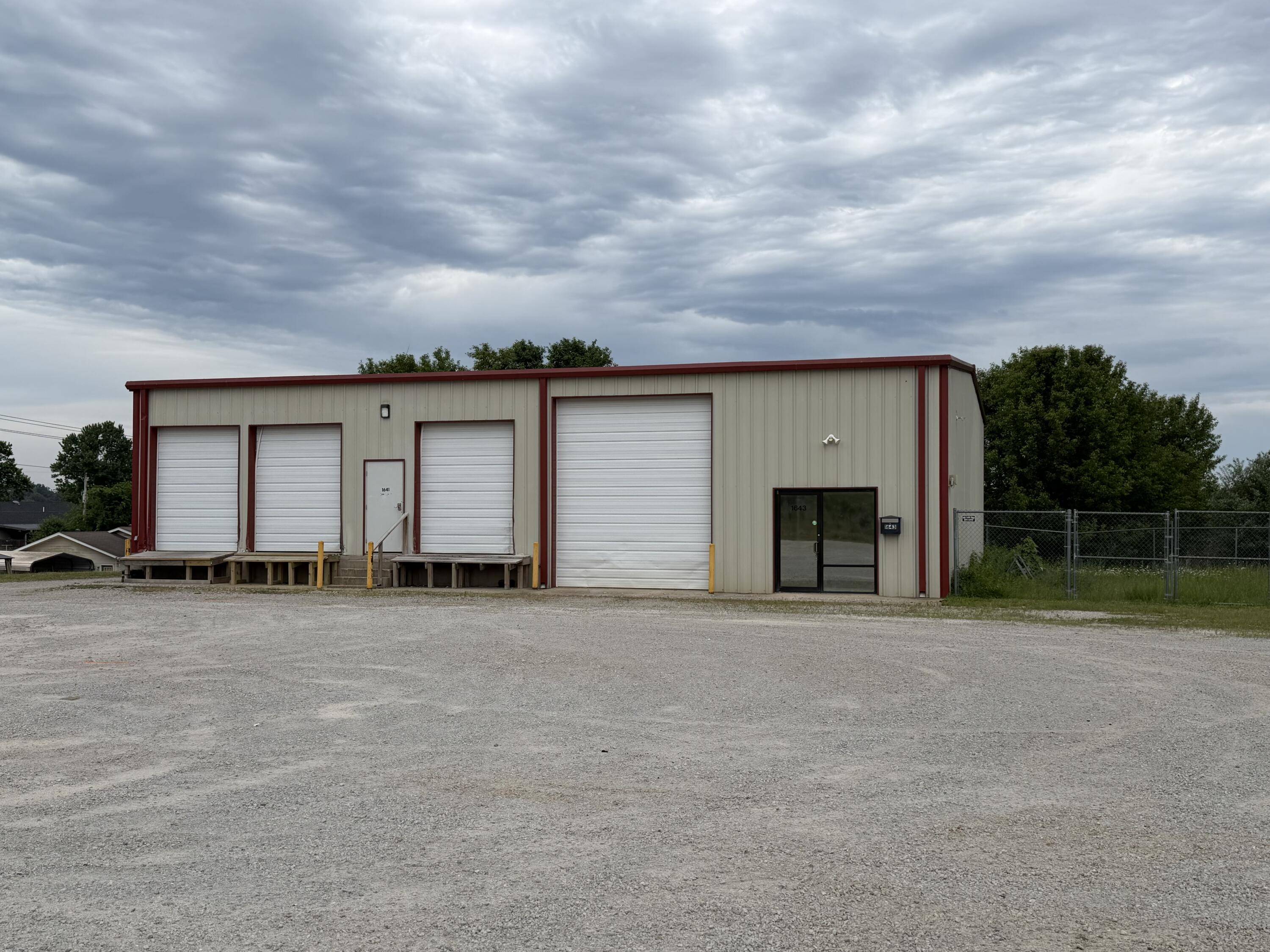 1641/1643 Good Hard DR, West Plains, MO 65775