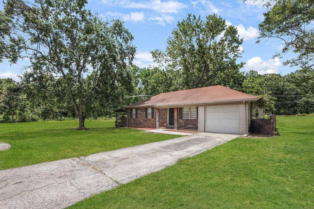 1919 Kay DR, West Plains, MO 65775