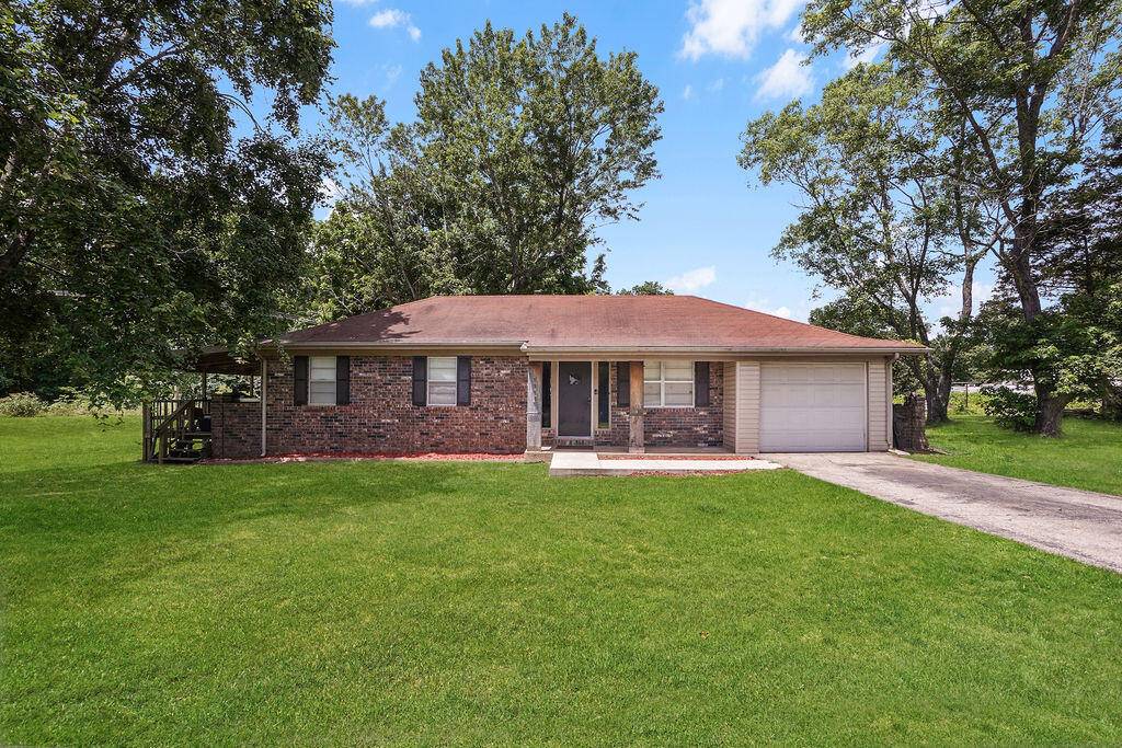1919 Kay DR, West Plains, MO 65775