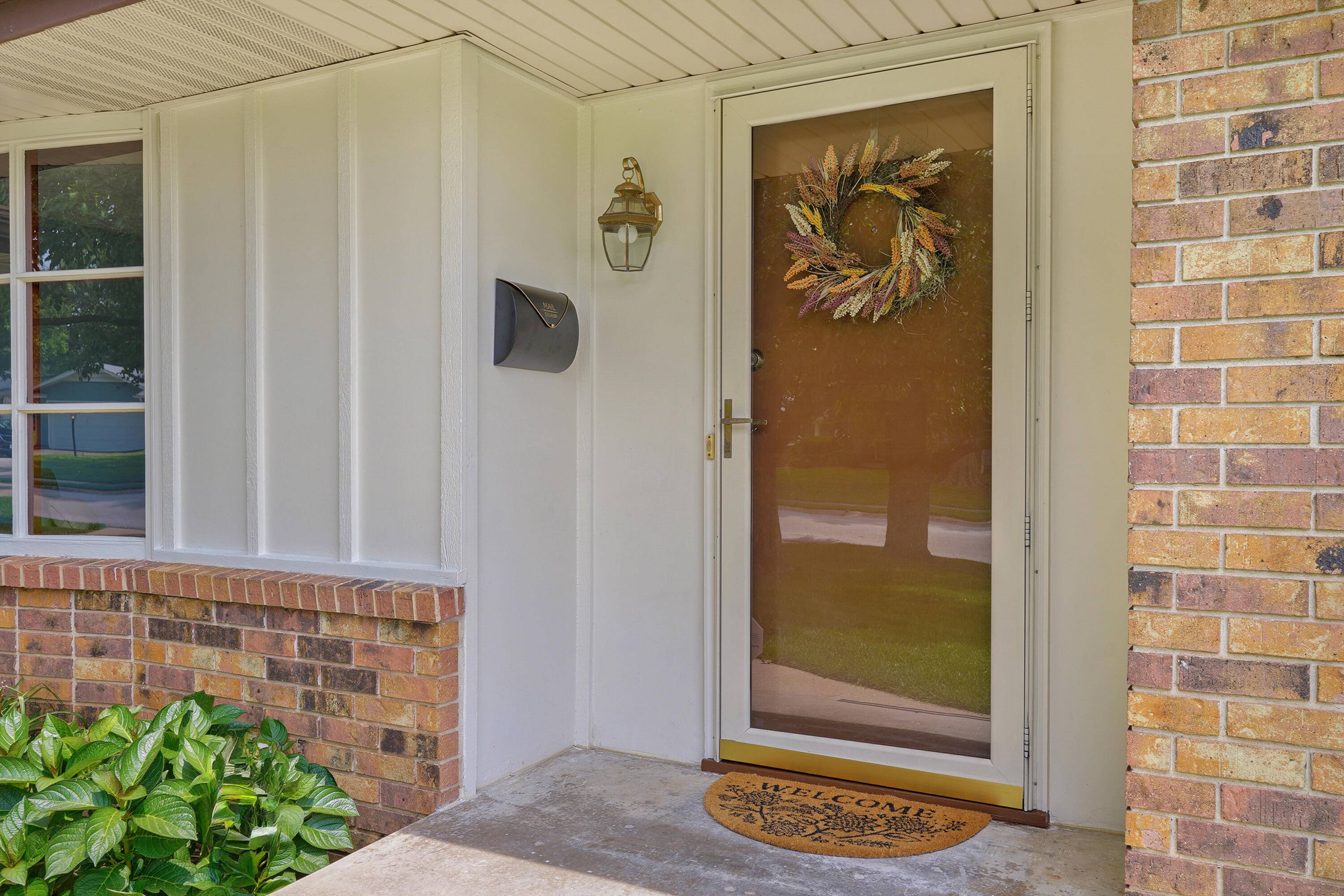 2841 E Normandy ST, Springfield, MO 65804