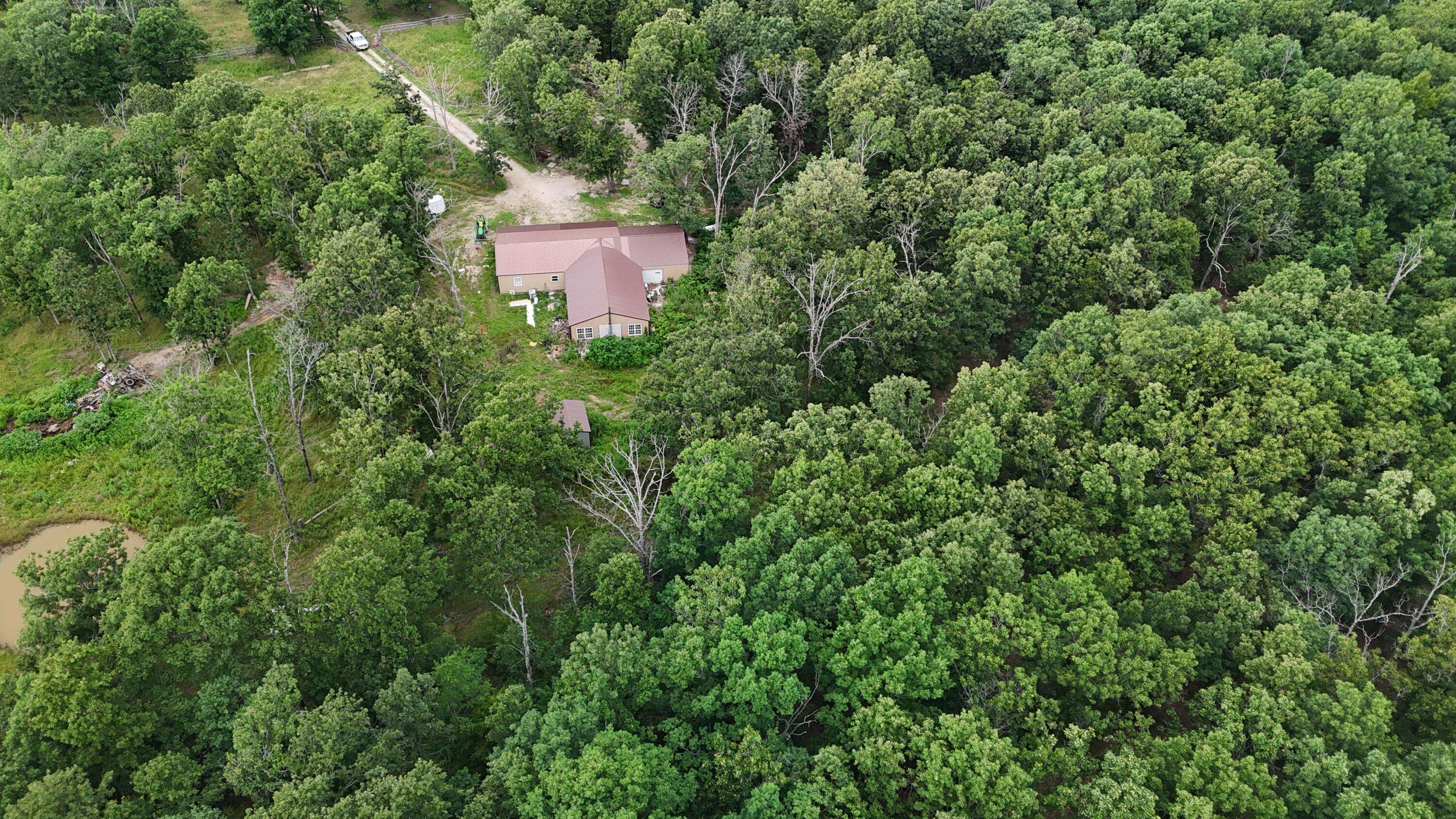 207 Royal DR, Marshfield, MO 65706