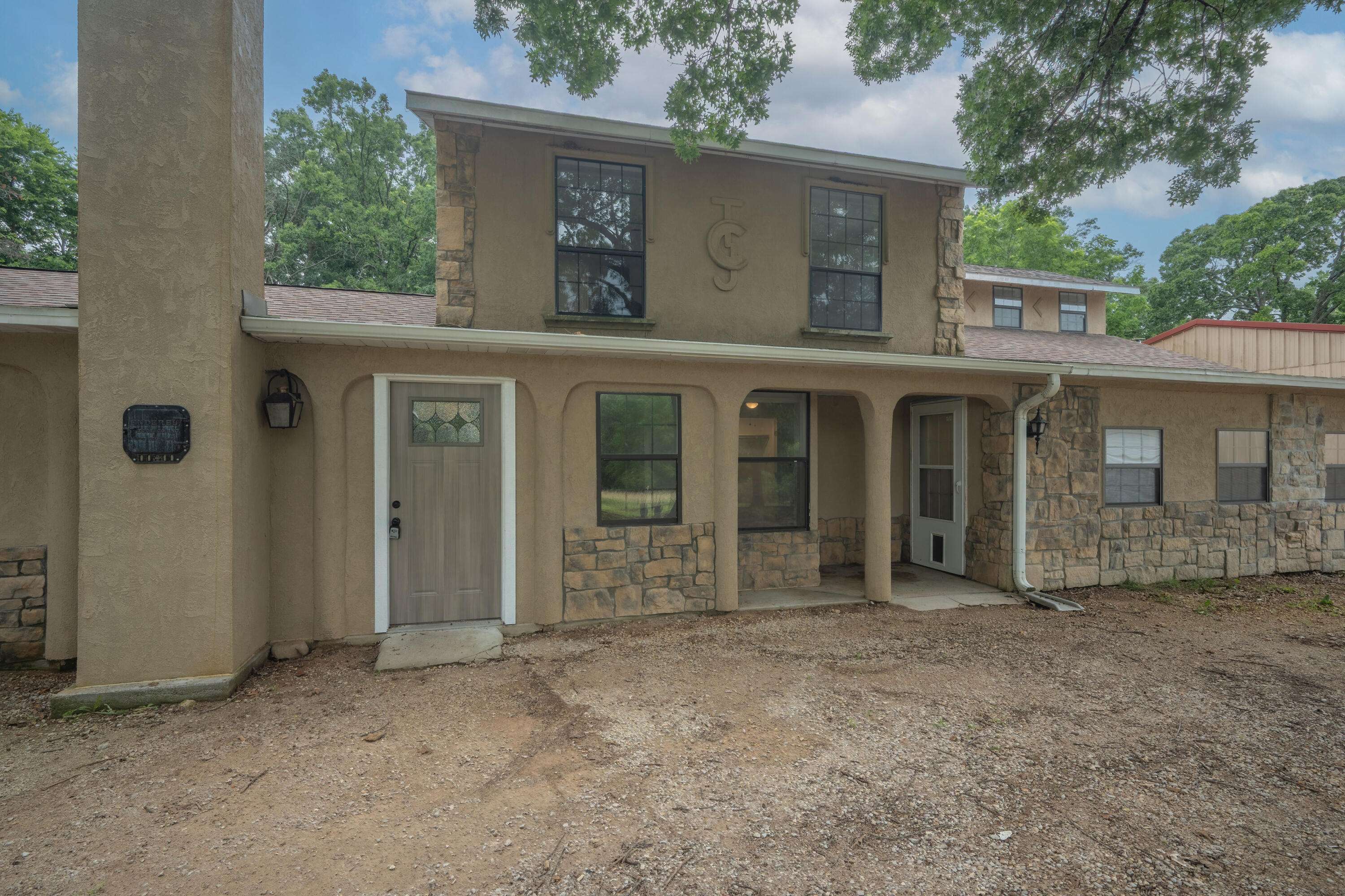 13184 Private Rd 1065, Cassville, MO 65625