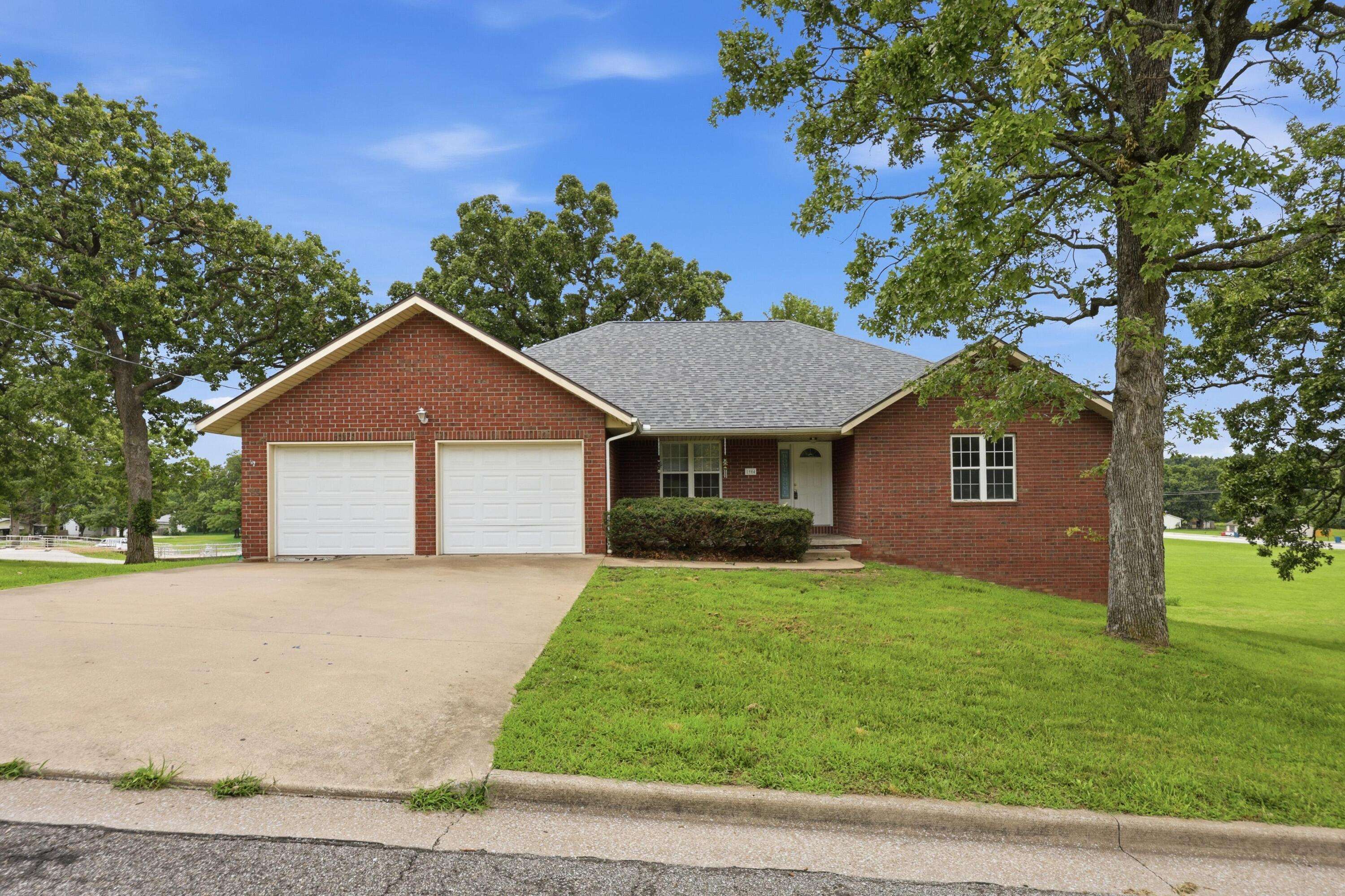 1904 Quincy ST, Joplin, MO 64801