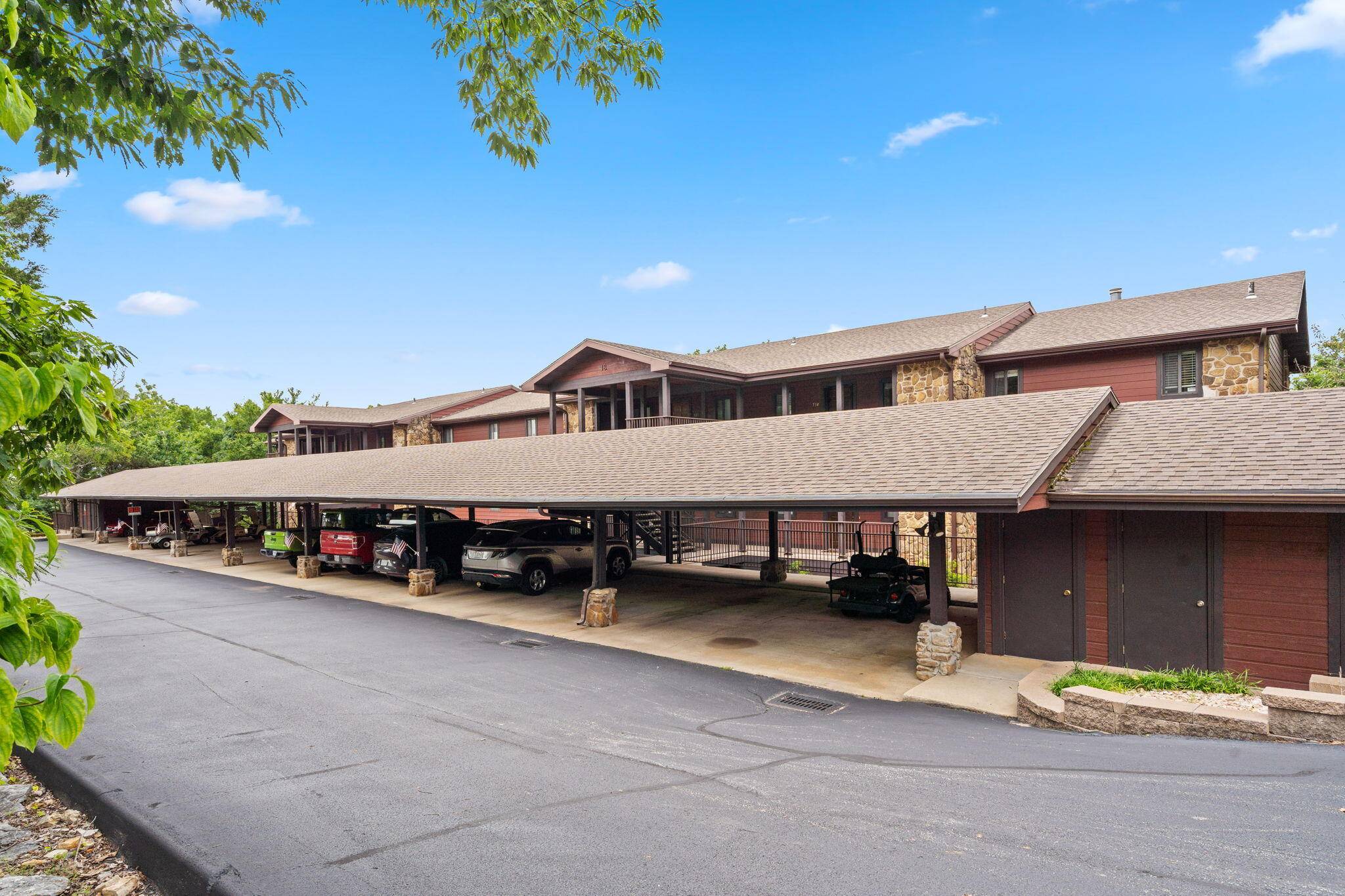 18 Bradford PL #524, Branson, MO 65616