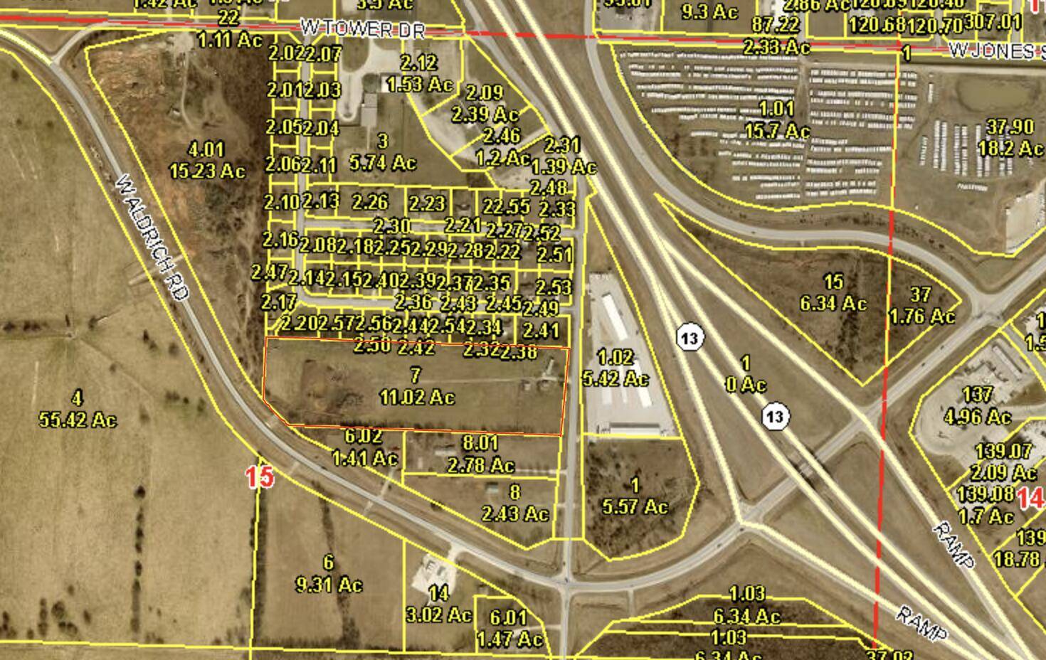 4525 S 107th RD, Bolivar, MO 65613