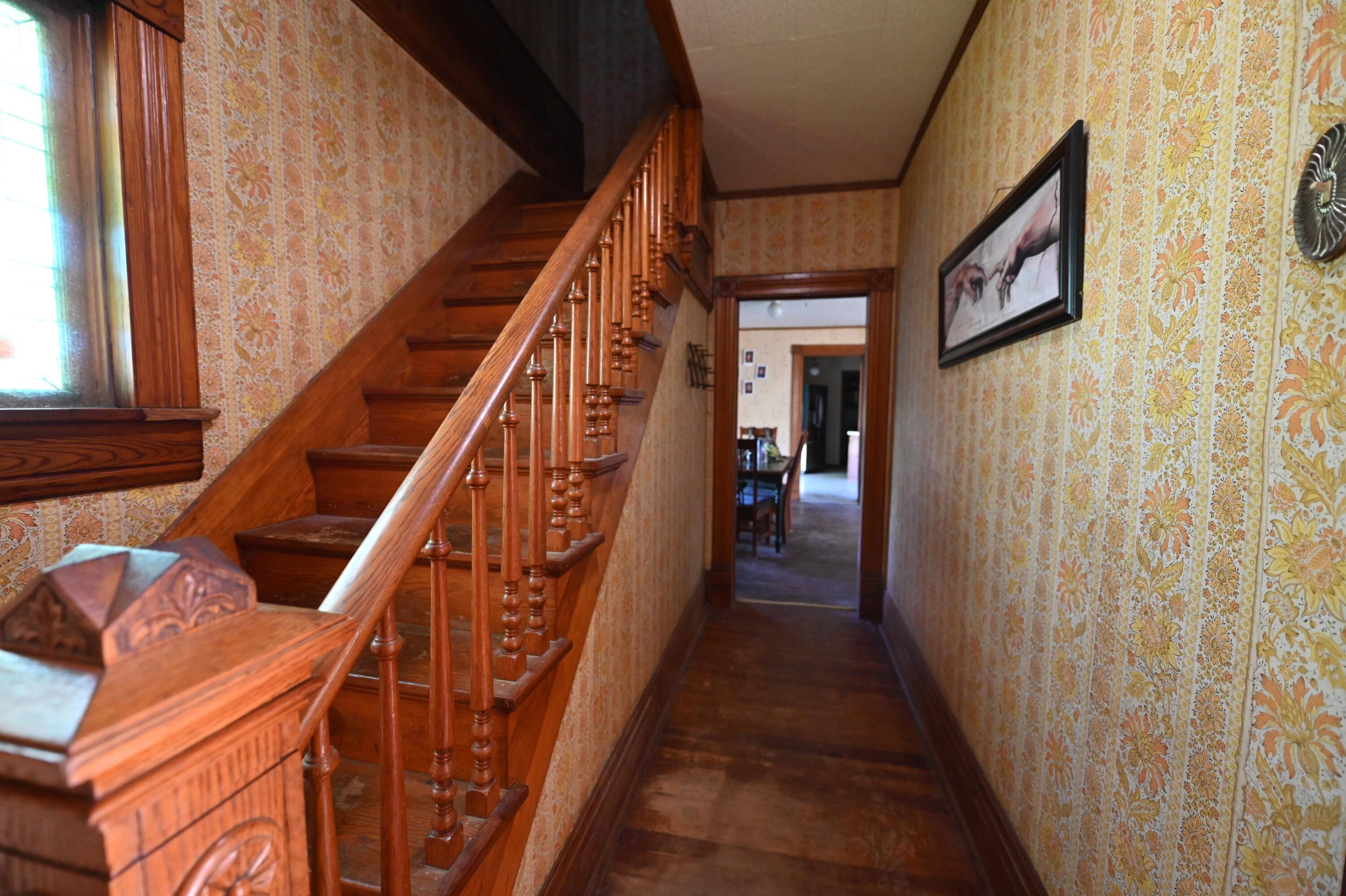 201 E 2nd ST, Appleton City, MO 64724