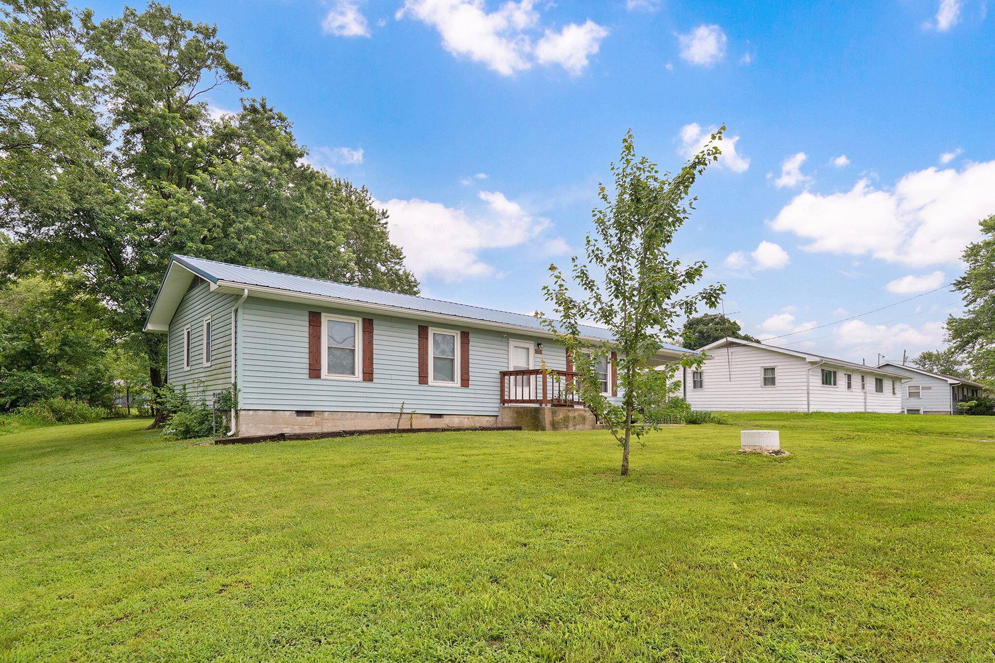408 Lilly ST, Greenfield, MO 65661