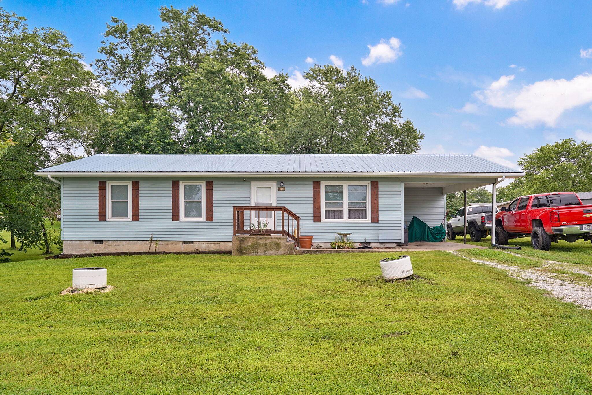 408 Lilly ST, Greenfield, MO 65661
