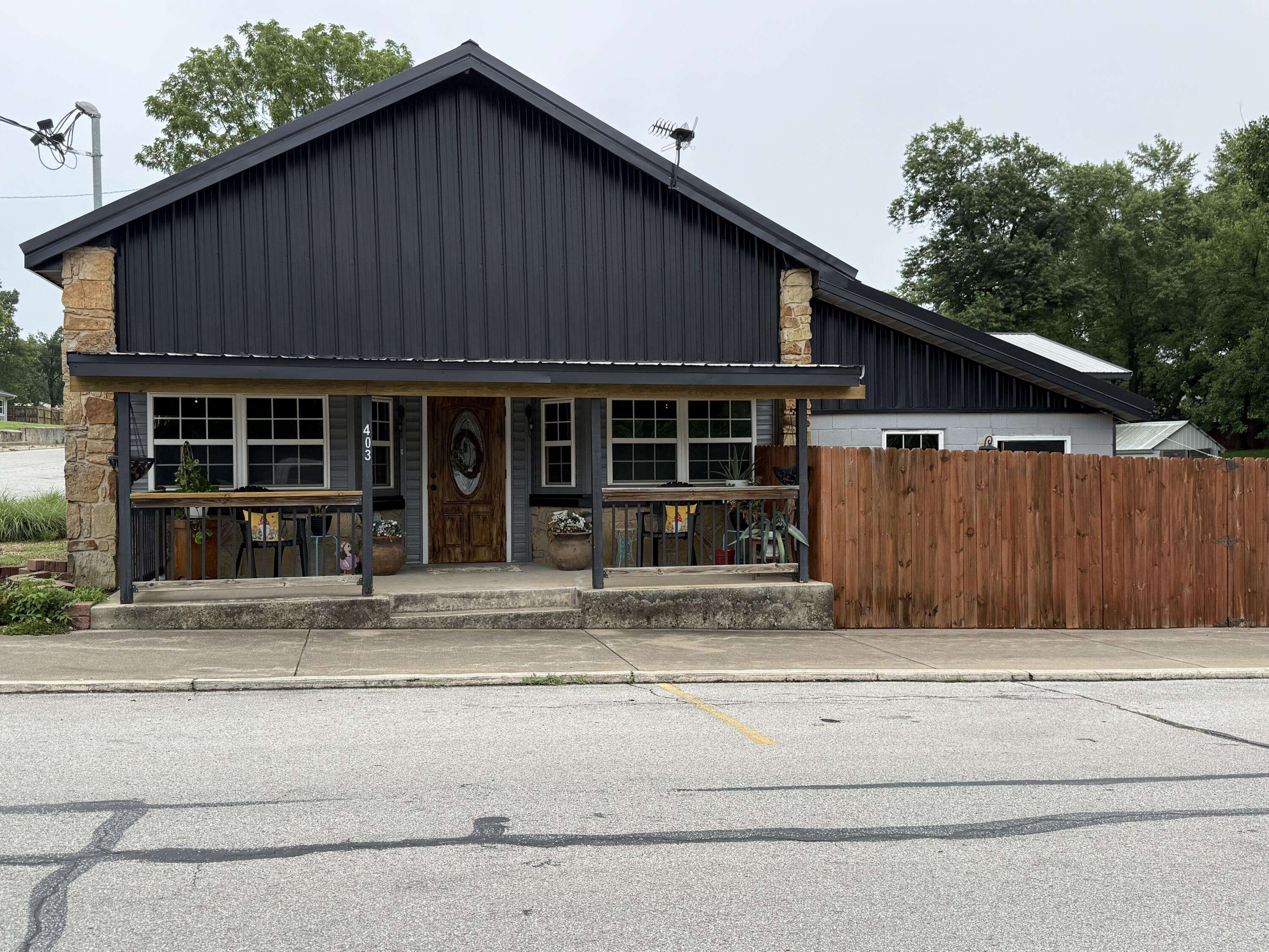 403 S Main ST, Granby, MO 64844