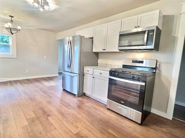 517 Myrtle ST, Monett, MO 65708