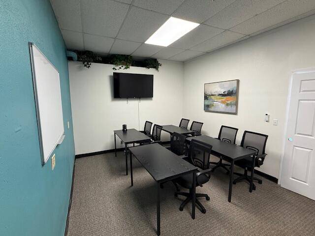 110 W Spring ST #C, Neosho, MO 64850