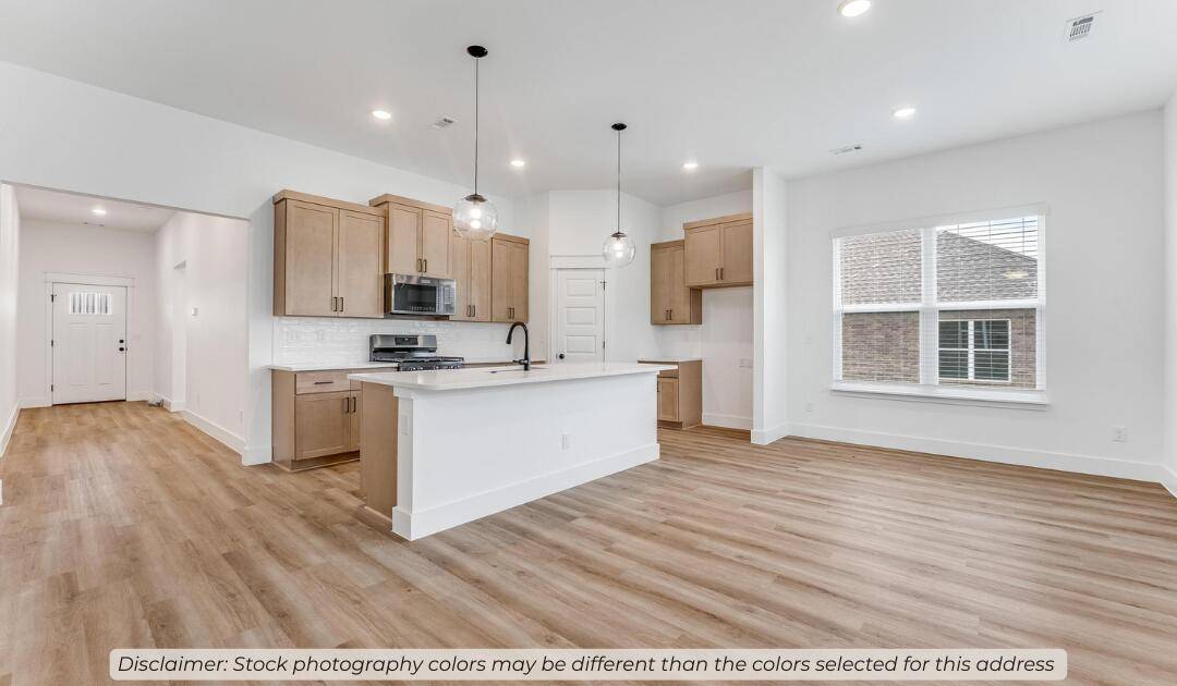 116 W Seminole ST, Strafford, MO 65757