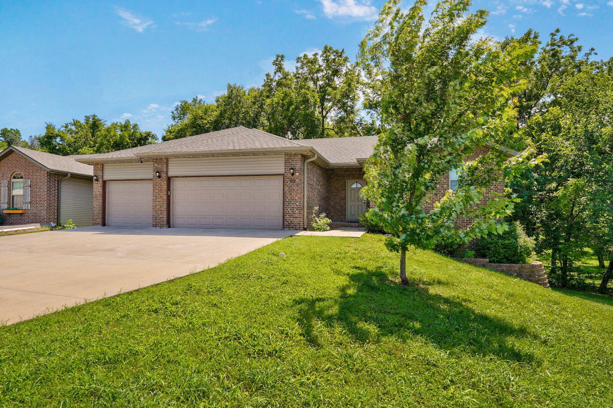 3031 N Albertha AVE, Springfield, MO 65803