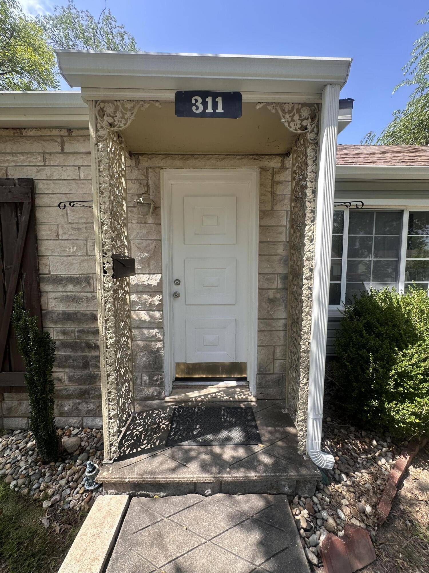 311 Brown ST, Branson, MO 65616
