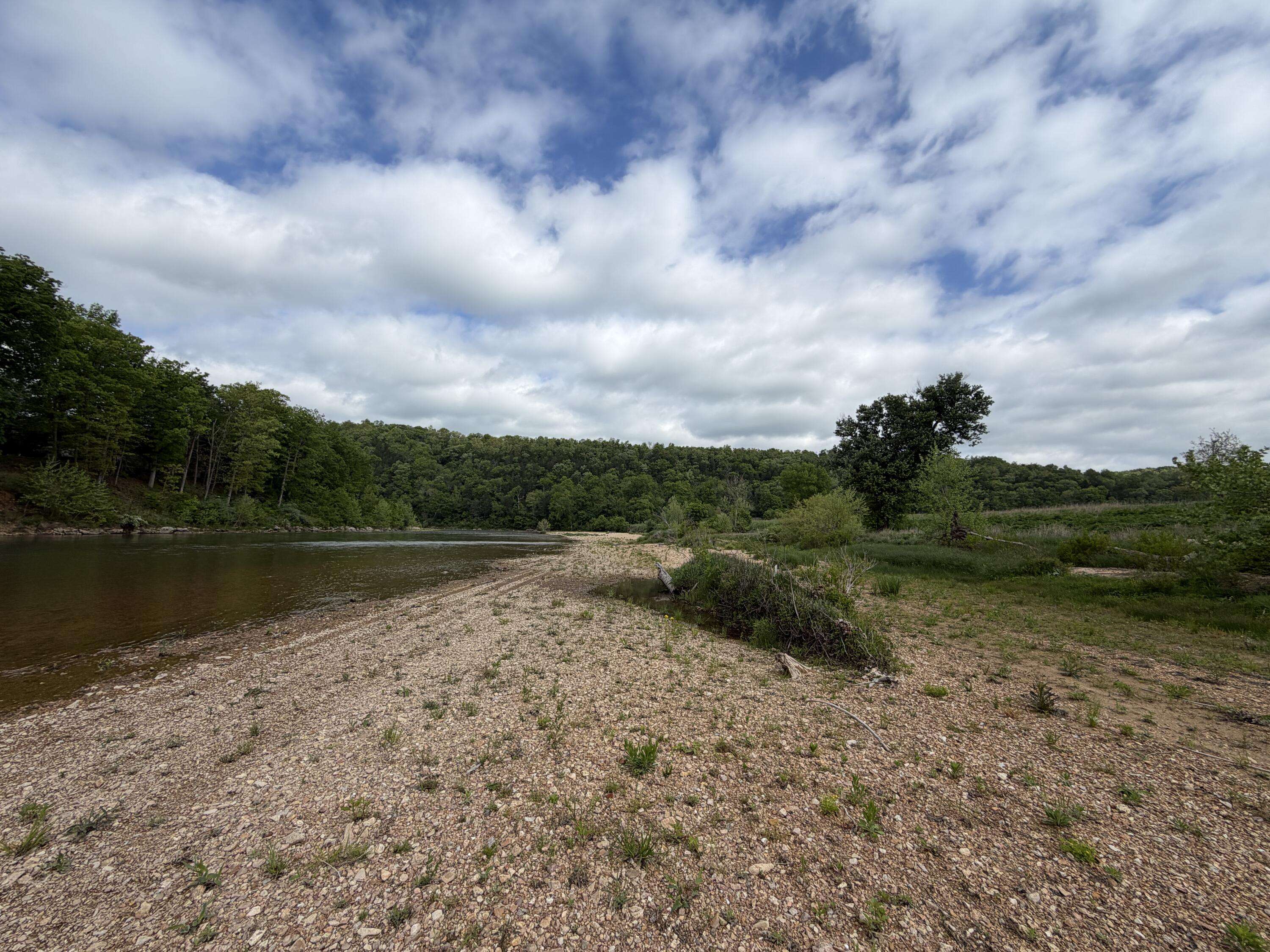 000 Northfork Village ST #Lot 2, Tecumseh, MO 65760