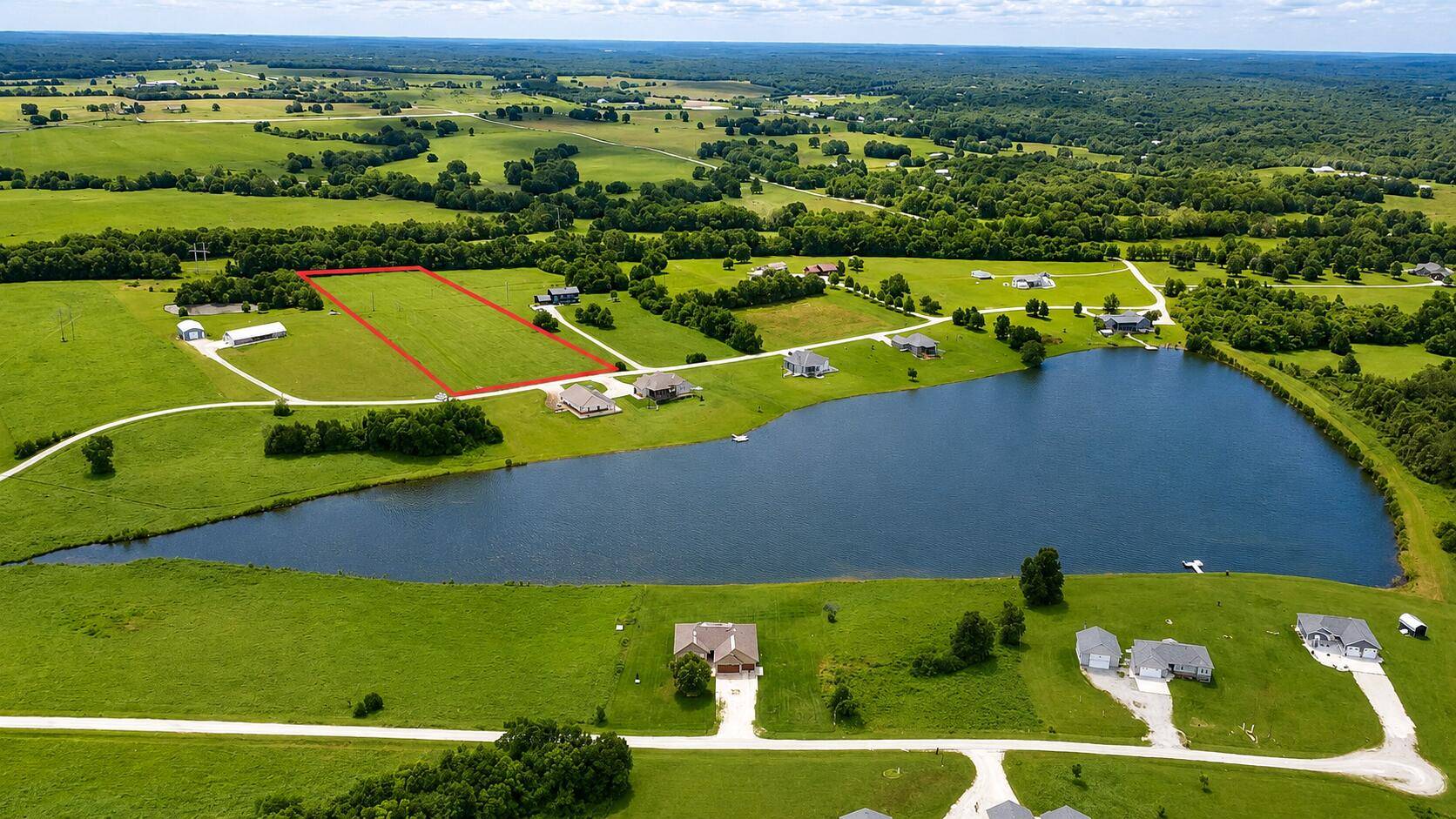 000 Lake Rockhill RD, Warsaw, MO 65355