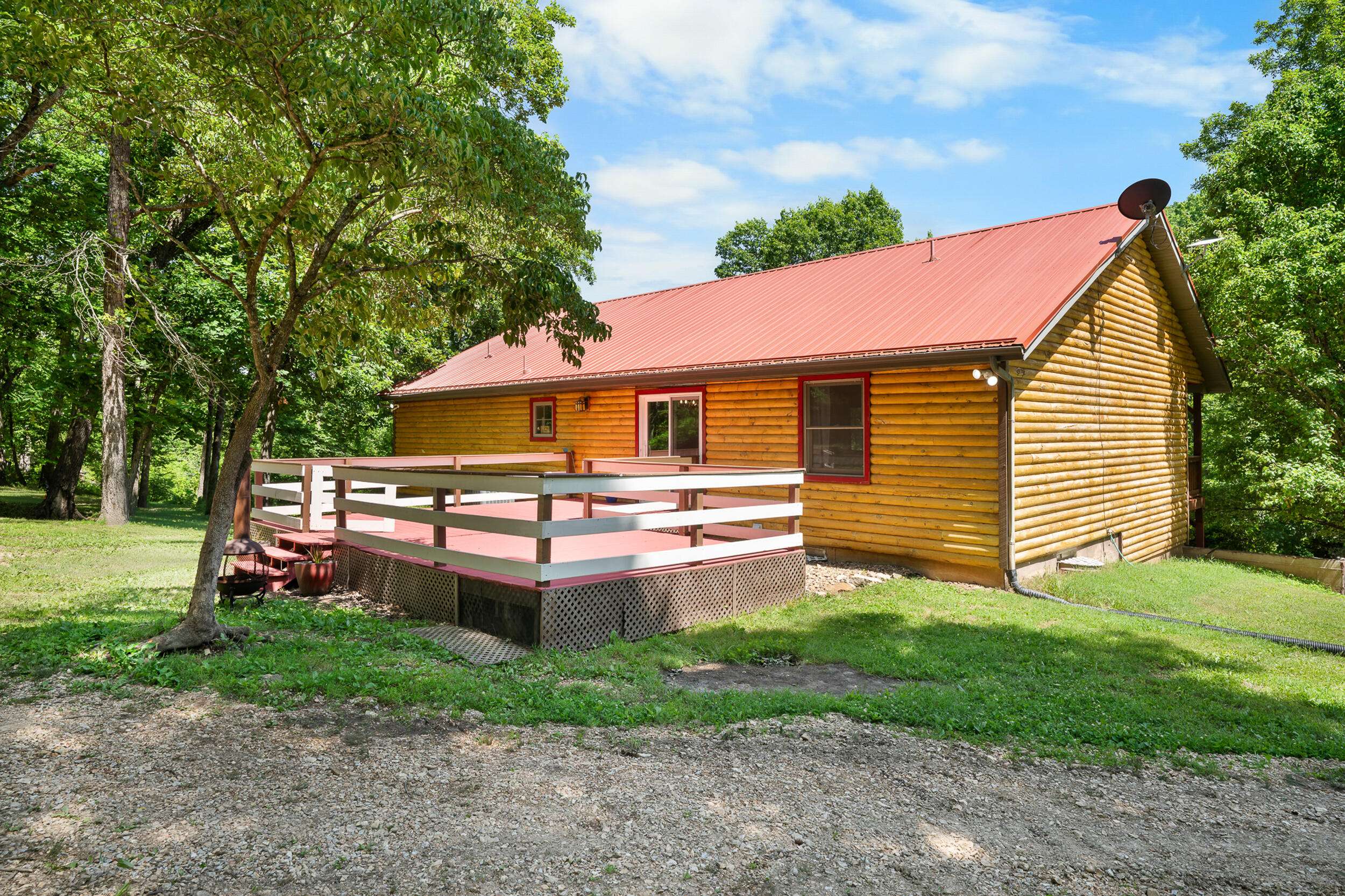753 Cash Spring RD, Ozark, MO 65721