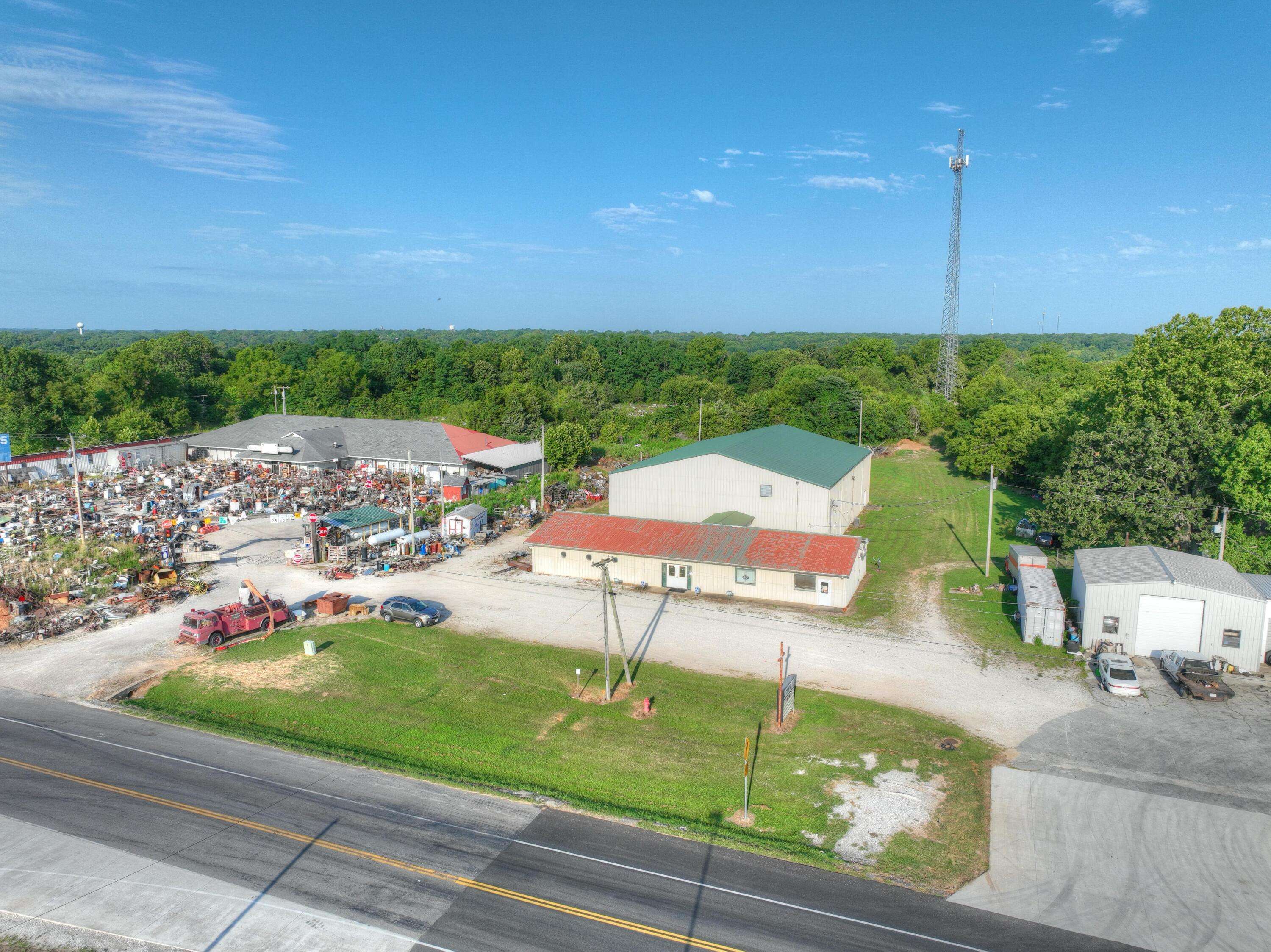 2583 High ST, Sarcoxie, MO 64862