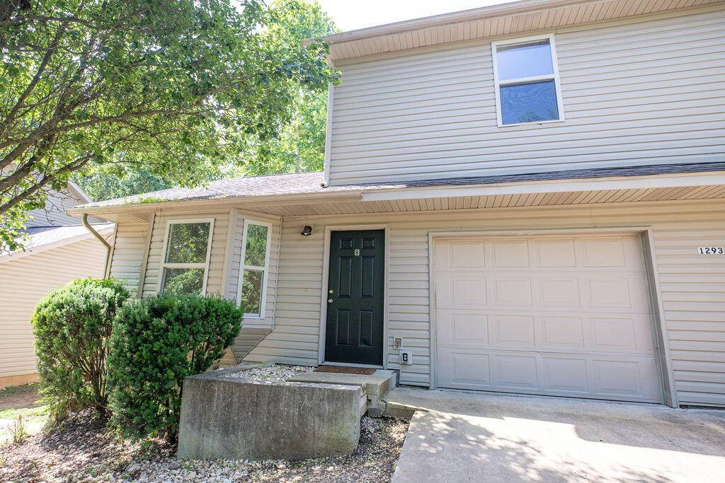 1293 Hillcrest PL #A&B, Branson, MO 65616