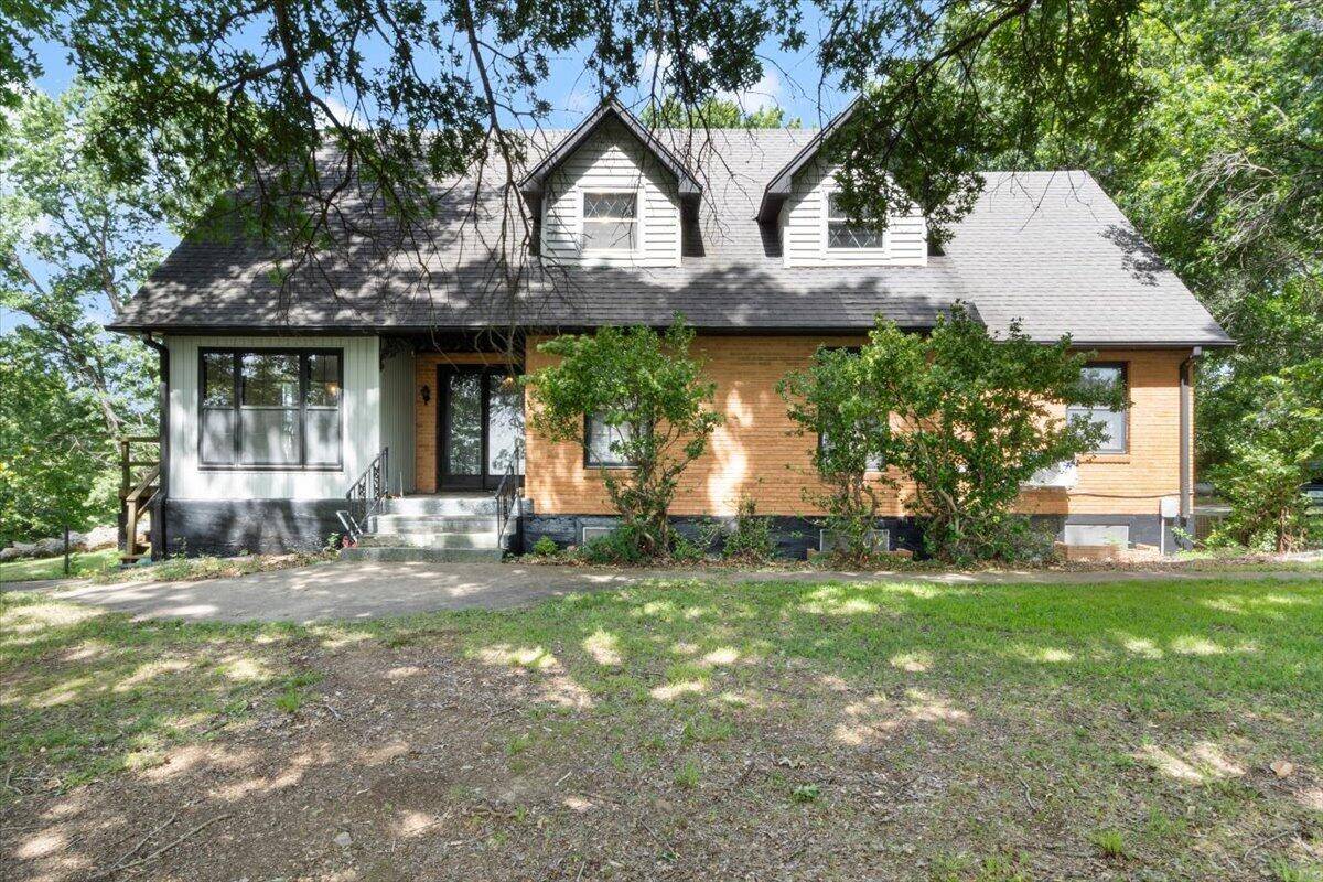495 Spring Valley RD, Anderson, MO 64831