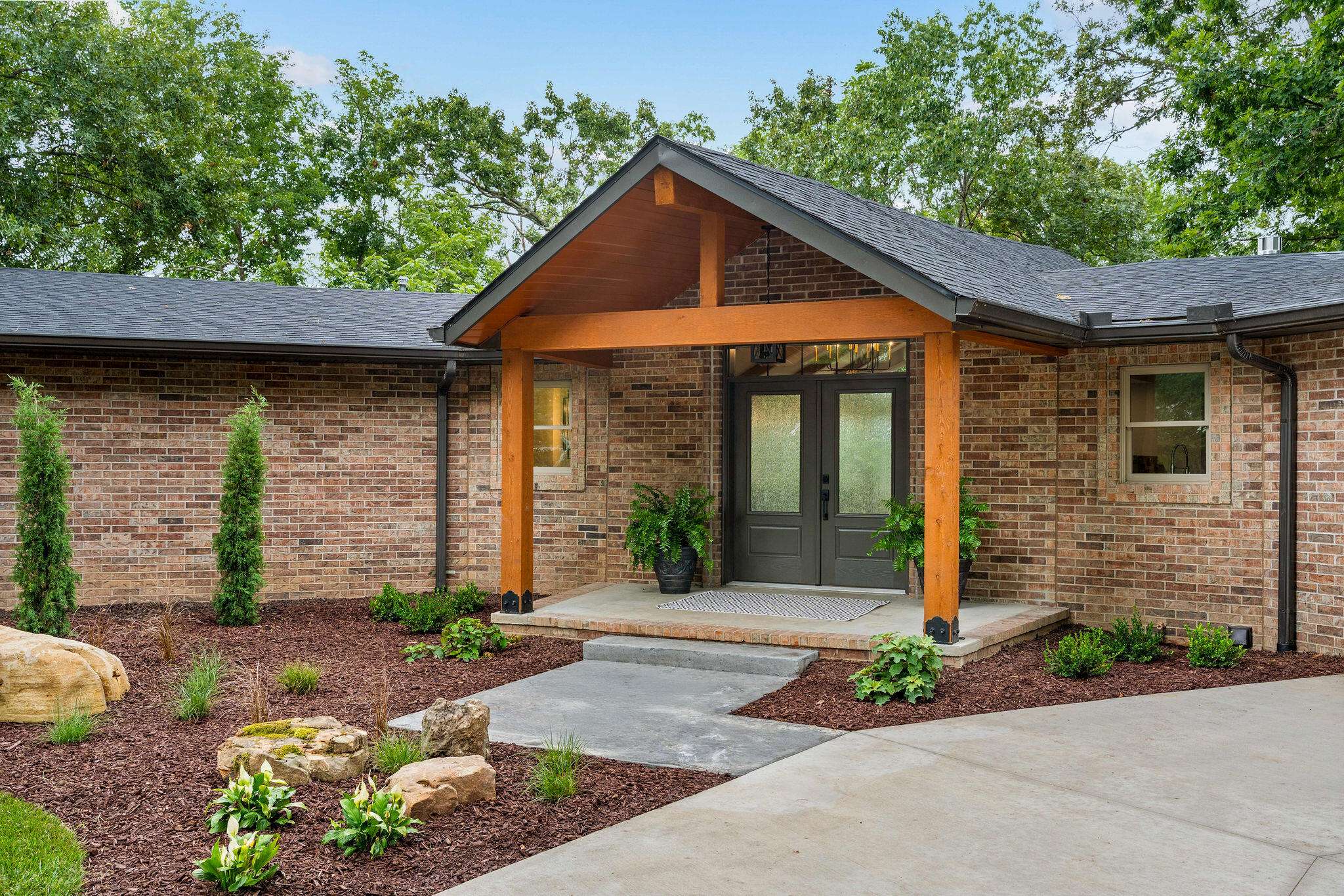 23878 Cherry LN, Shell Knob, MO 65747