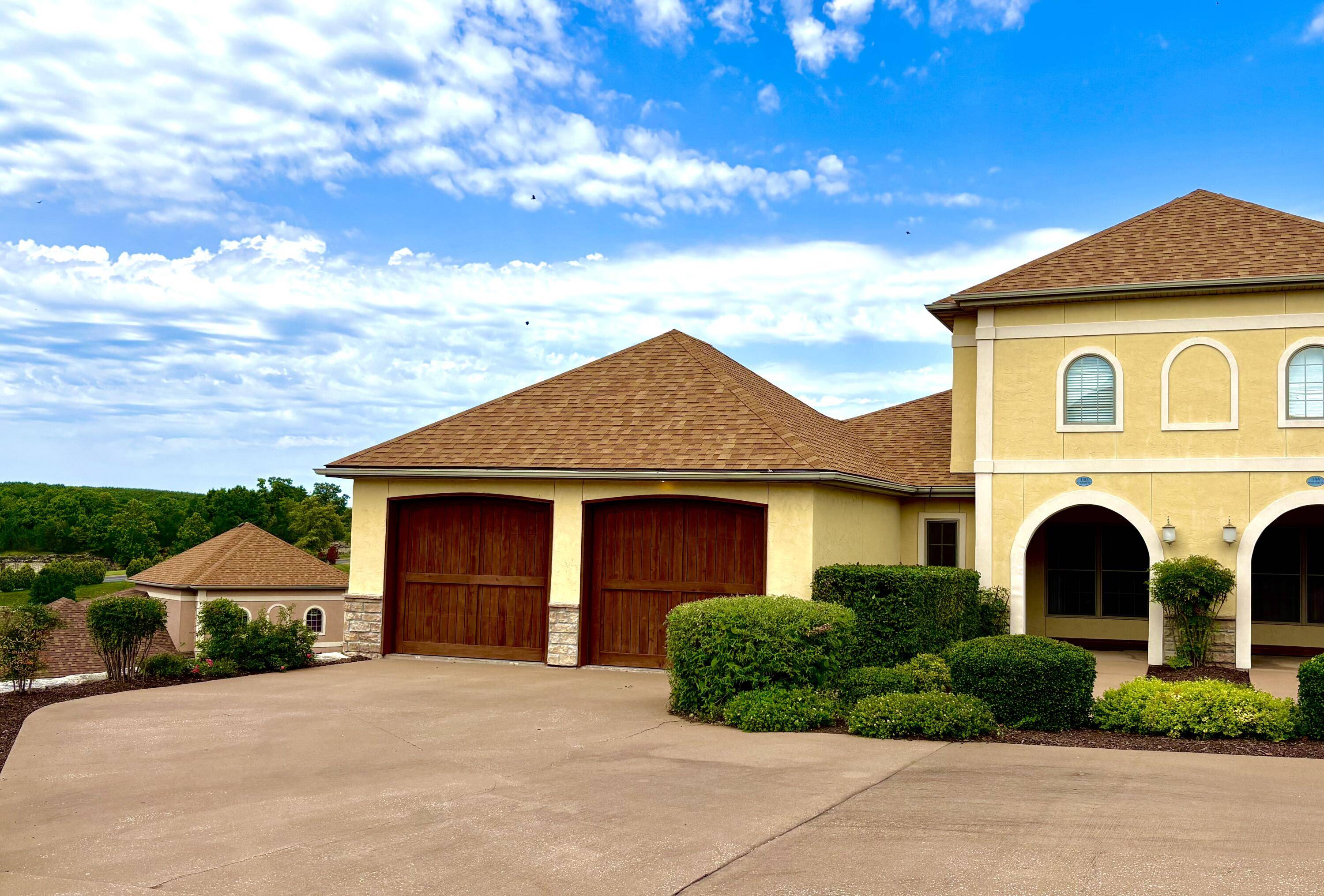 130 N Tuscany DR, Hollister, MO 65672