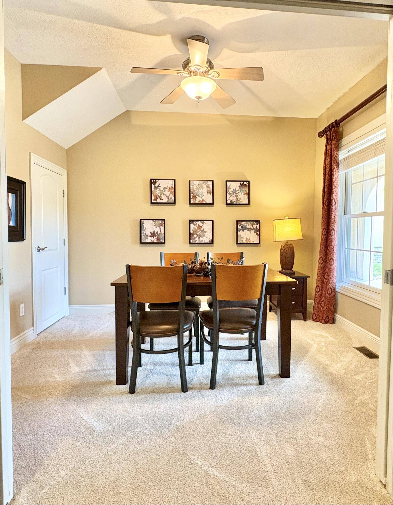 130 N Tuscany DR, Hollister, MO 65672