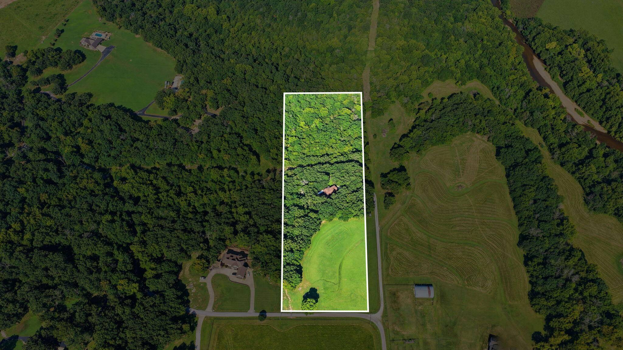 4327 S 165th RD, Bolivar, MO 65613