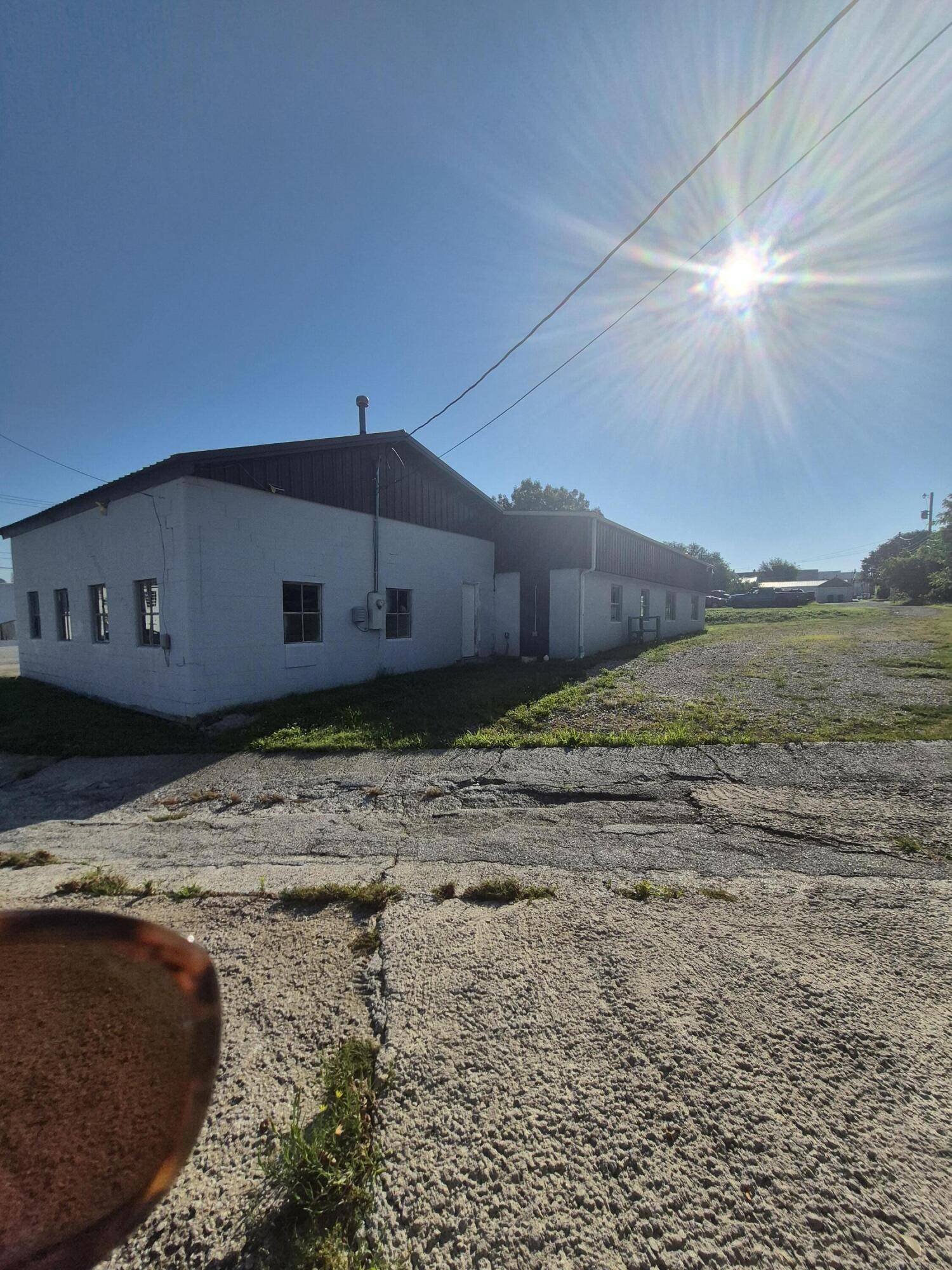 206 W North ST, Mt Vernon, MO 65712