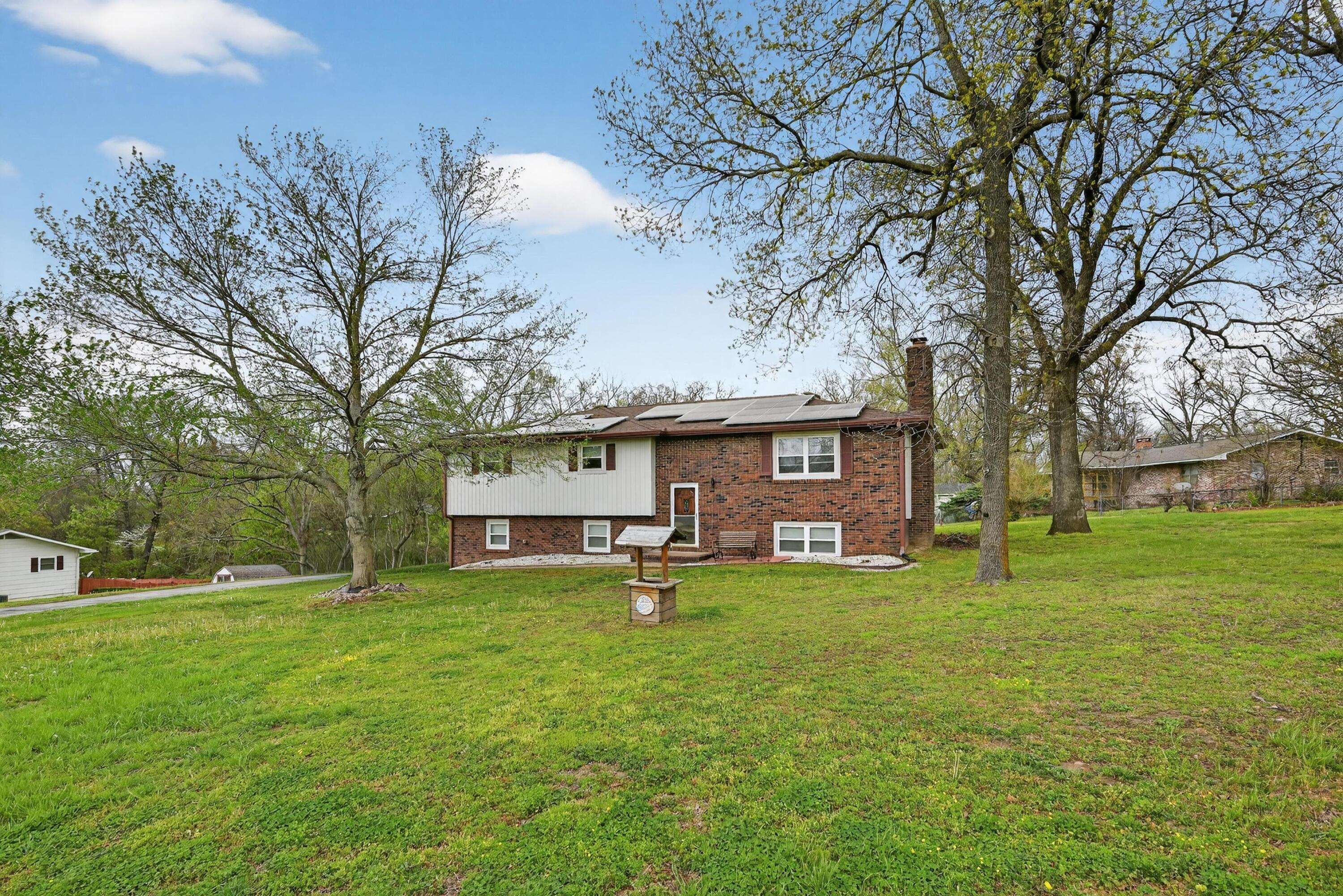 2905 Southern Hills DR, Joplin, MO 64804