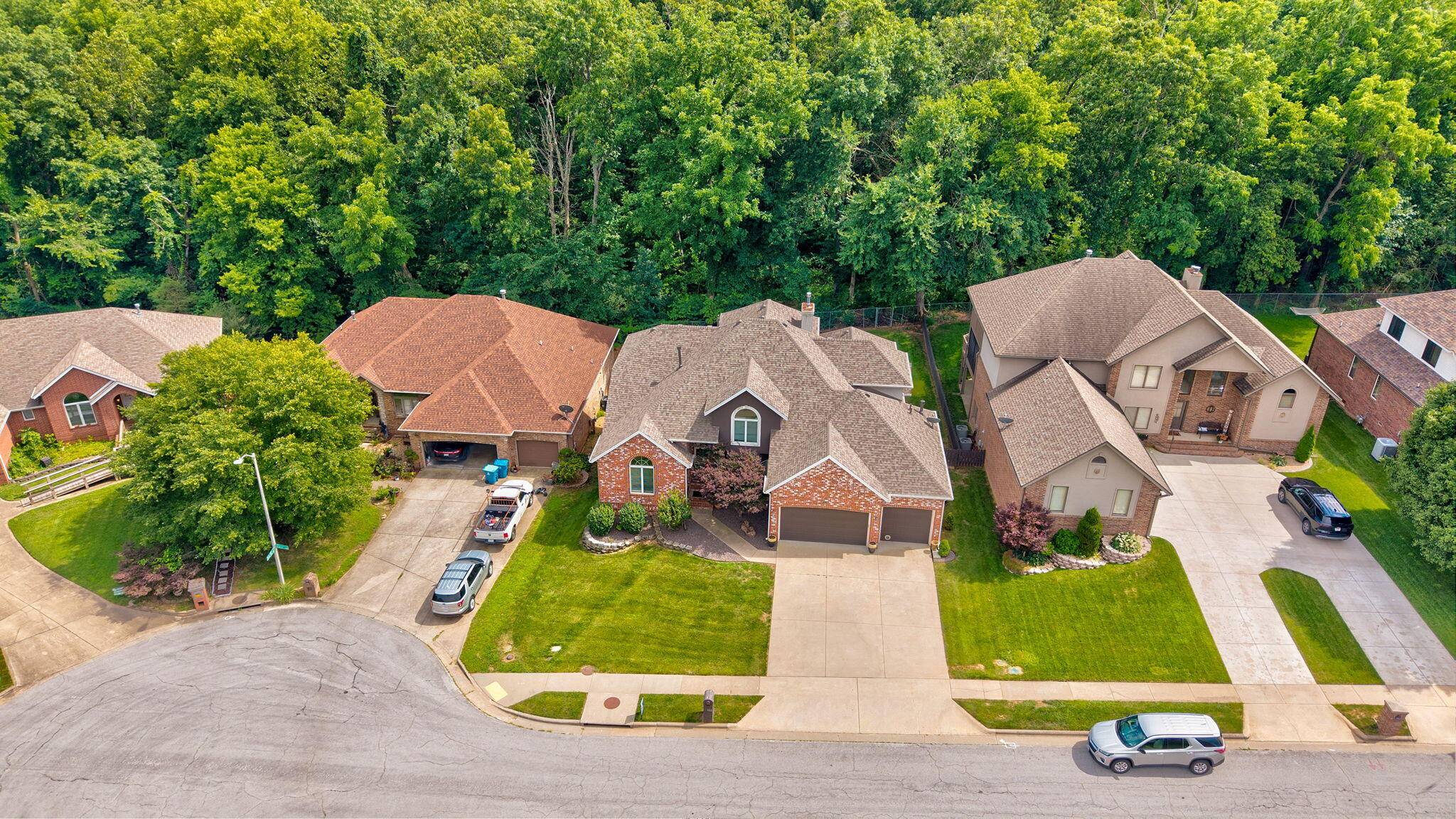 4868 E Utica ST, Springfield, MO 65809
