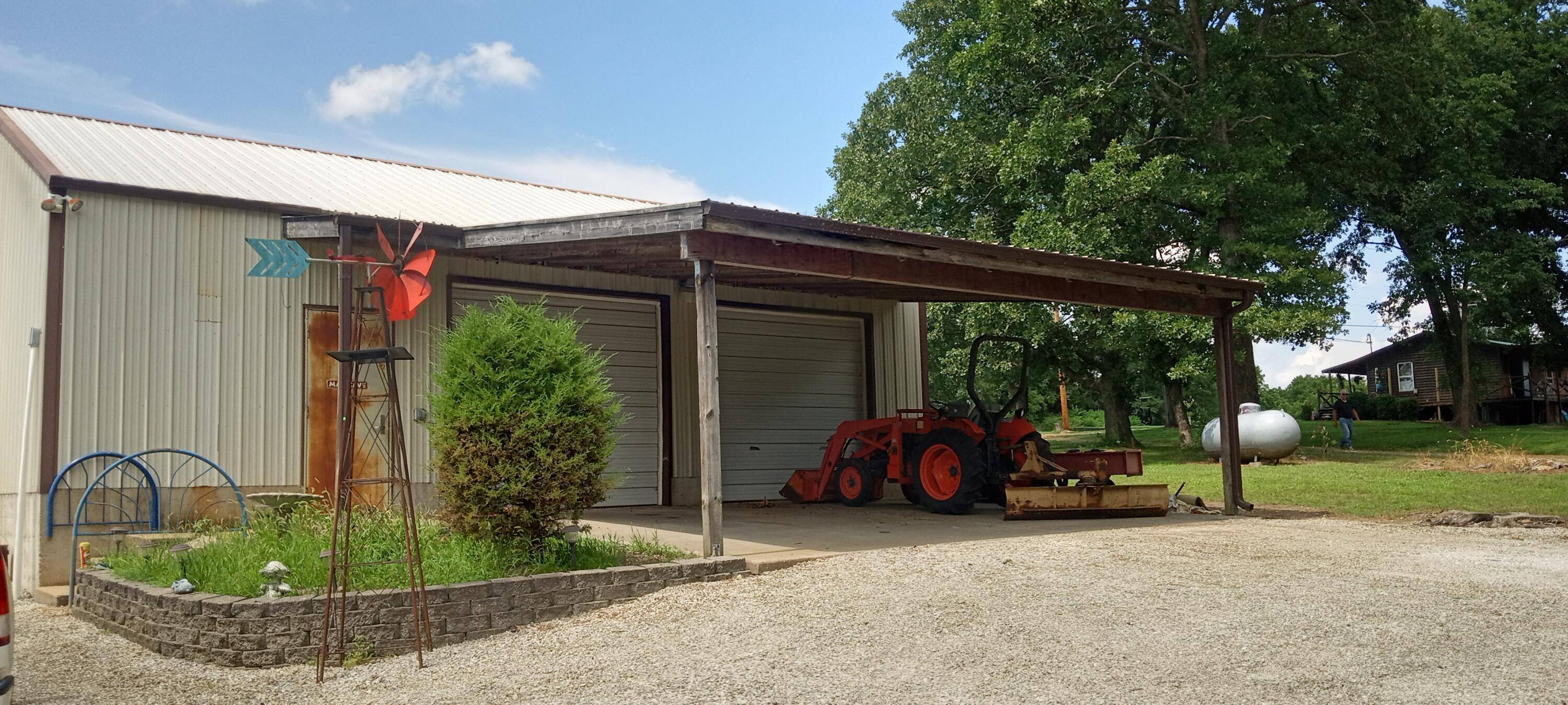 2422 State Highway 73, Tunas, MO 65764