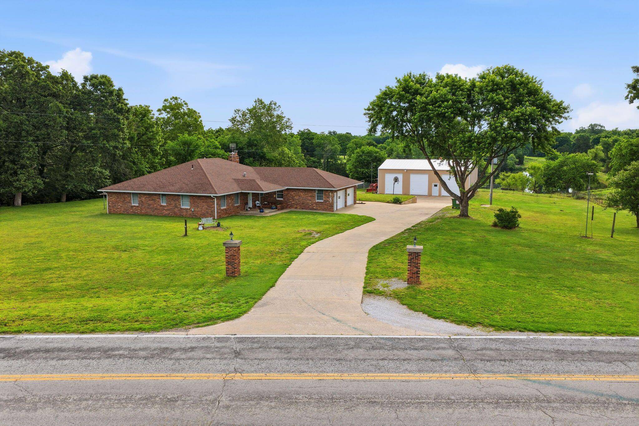3630 Highway 83, Bolivar, MO 65613