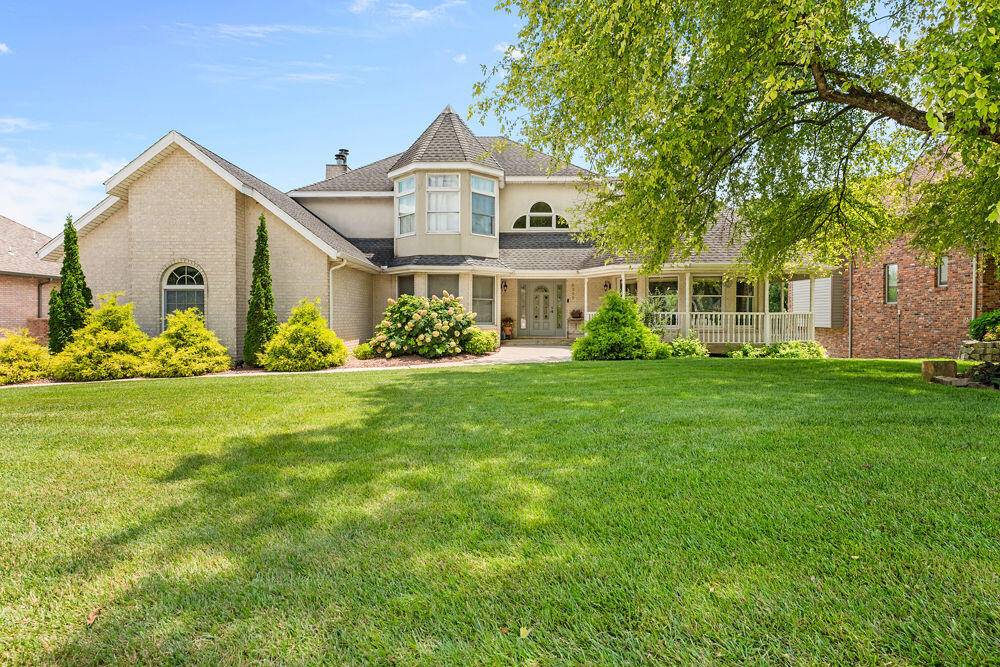4211 Greenbriar DR, Nixa, MO 65714